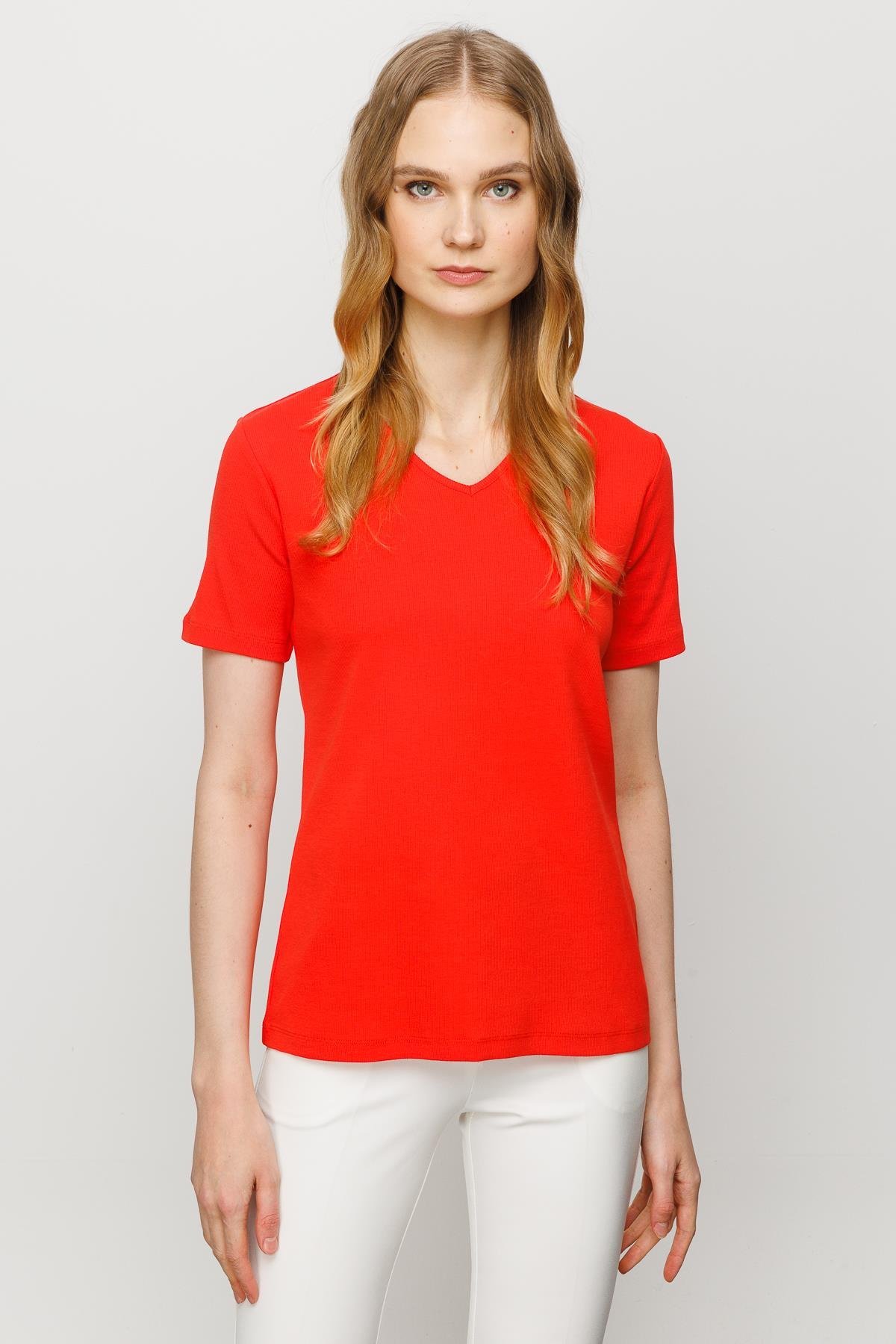 23753Kadın V Yaka Kaşkorse Pamuk T-shirt Oranj