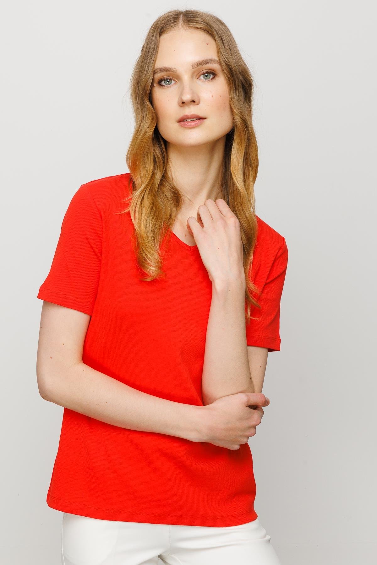 23753Kadın V Yaka Kaşkorse Pamuk T-shirt Oranj