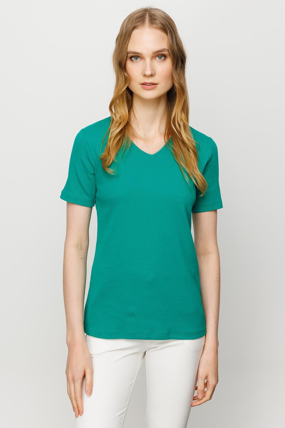 23753Kadın V Yaka Kaşkorse Pamuk T-shirt Yeşil