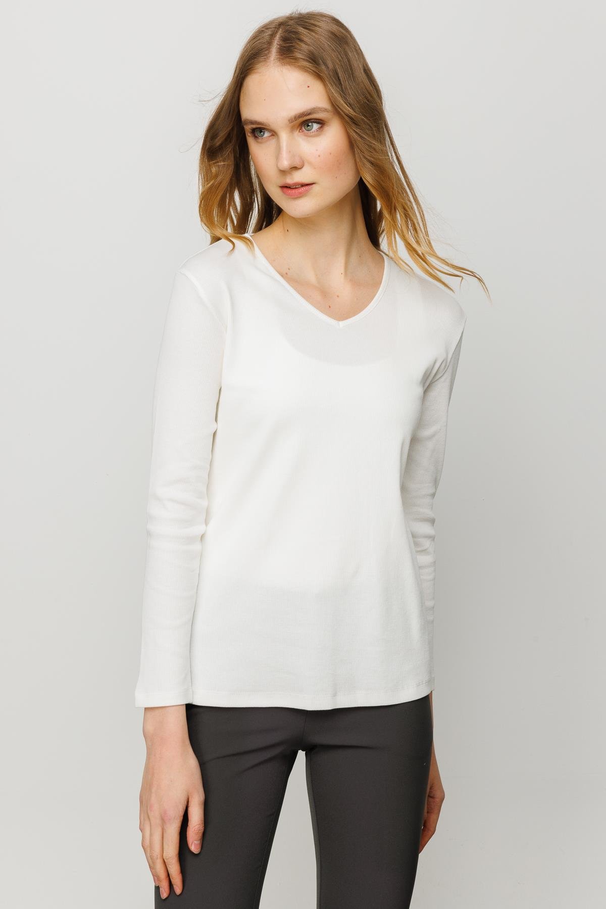 23754Kadın V Yaka Kaşkorse Pamuklu  Bluz Beyaz