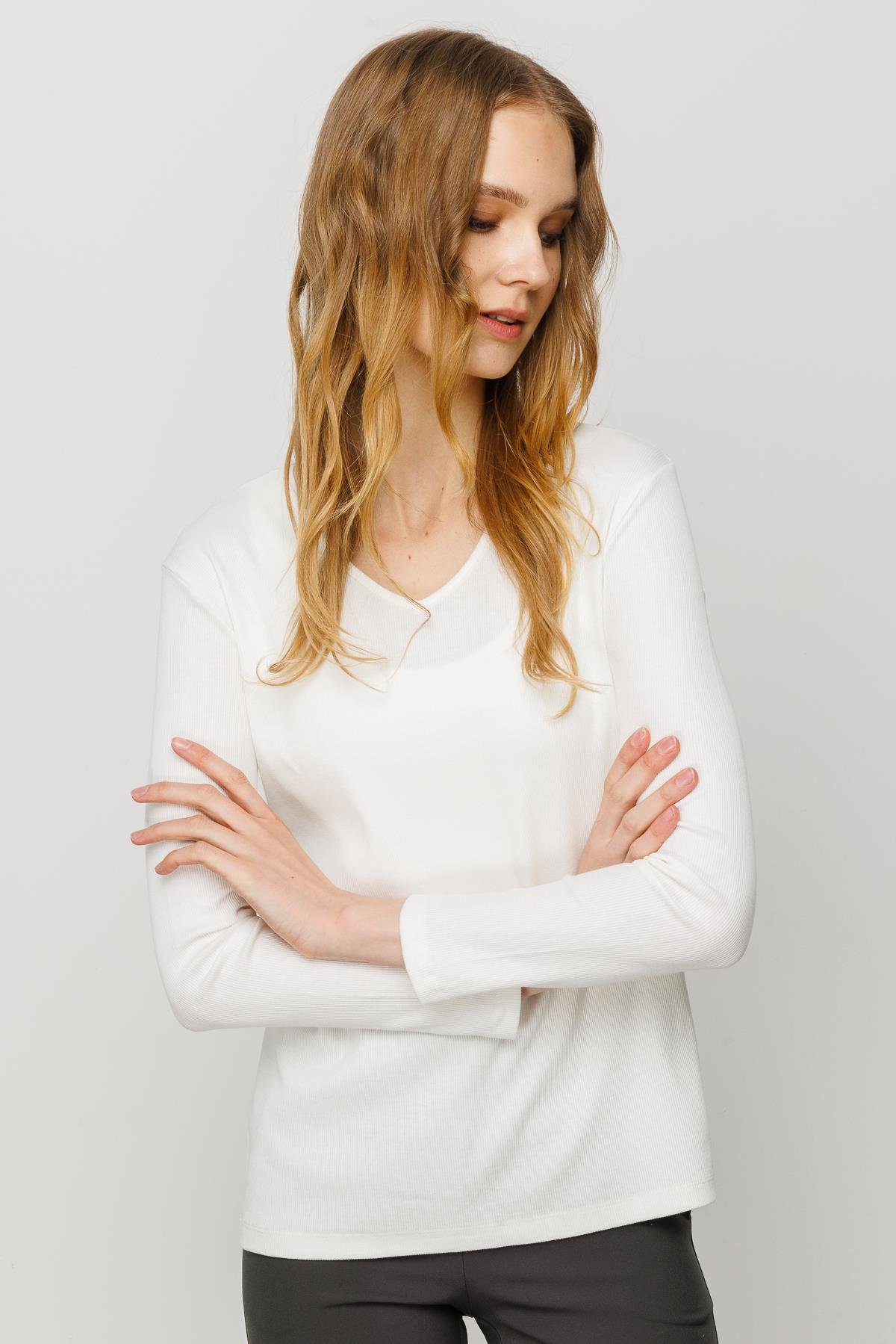 23754Kadın V Yaka Kaşkorse Pamuklu  Bluz Beyaz