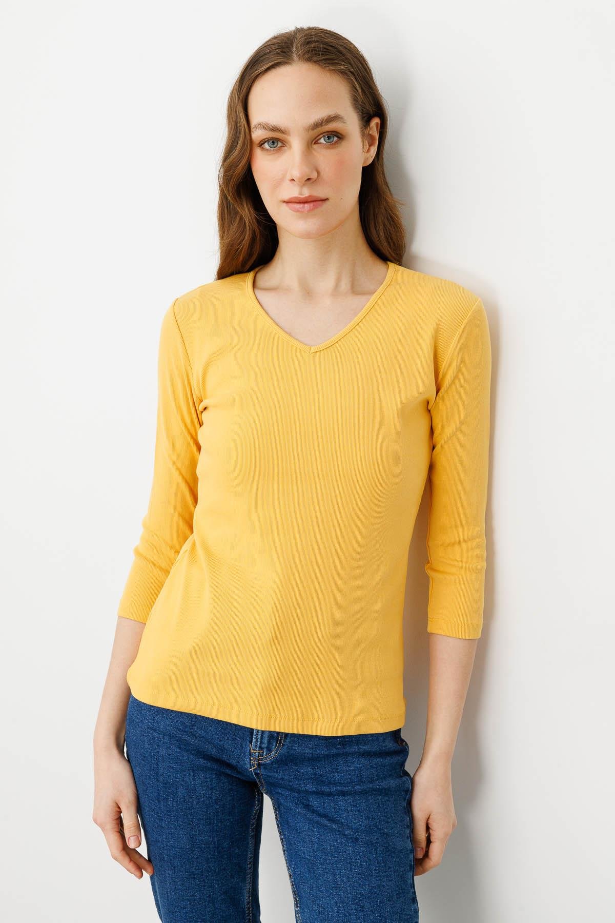 20794Kadın V Yaka Kaşkorse Penye Bluz Hardal