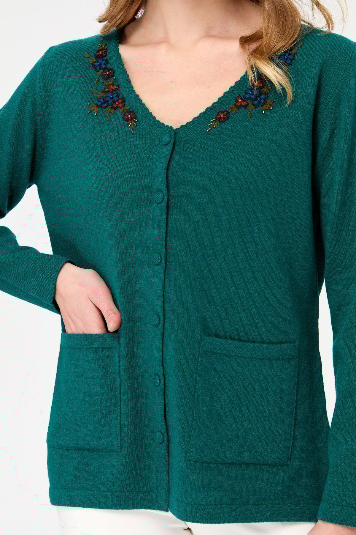 23004Женская шерстяная куртка с v-образным вырезом и кружевной вышивкой