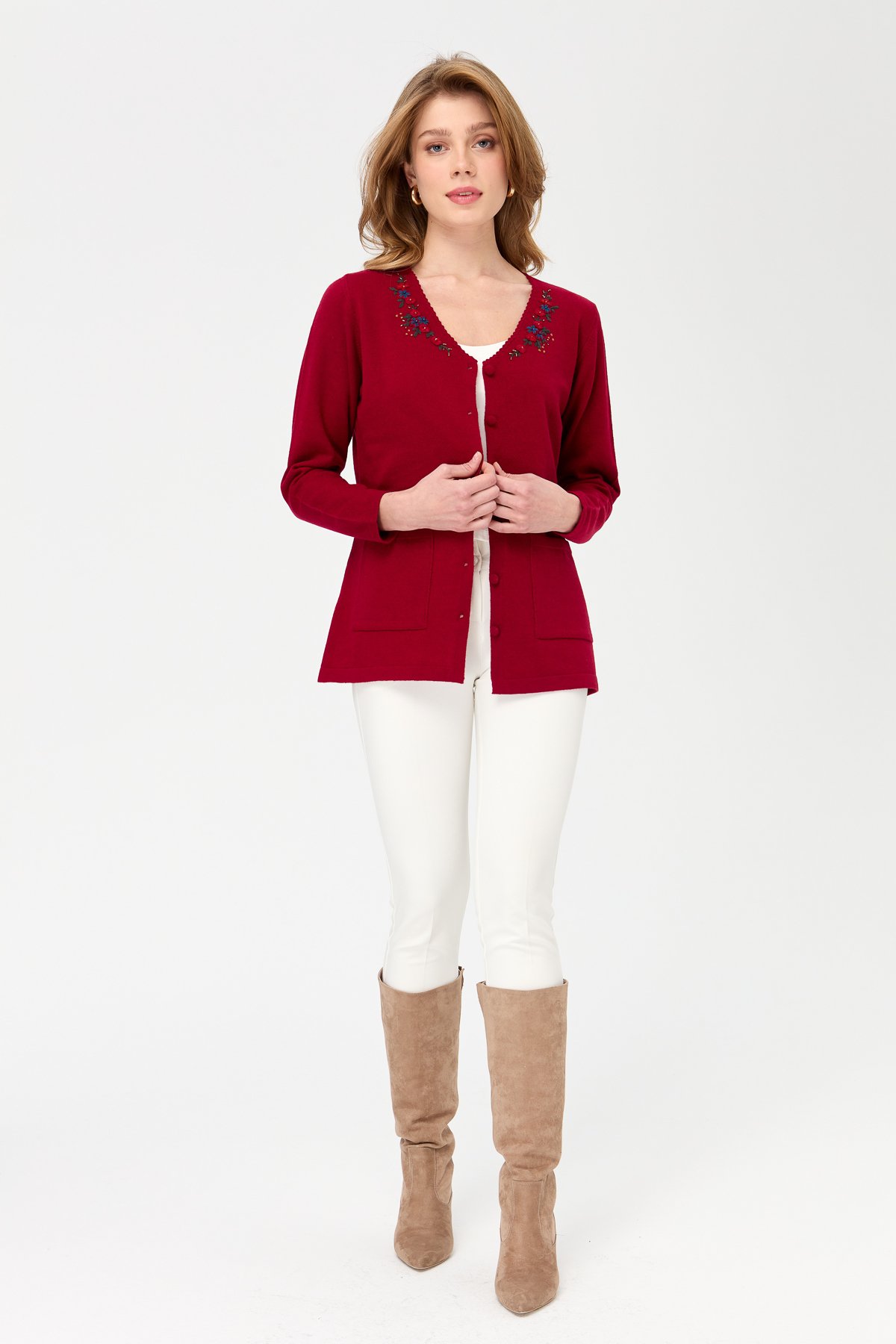 23004Женская шерстяная куртка с v-образным вырезом и кружевной вышивкой