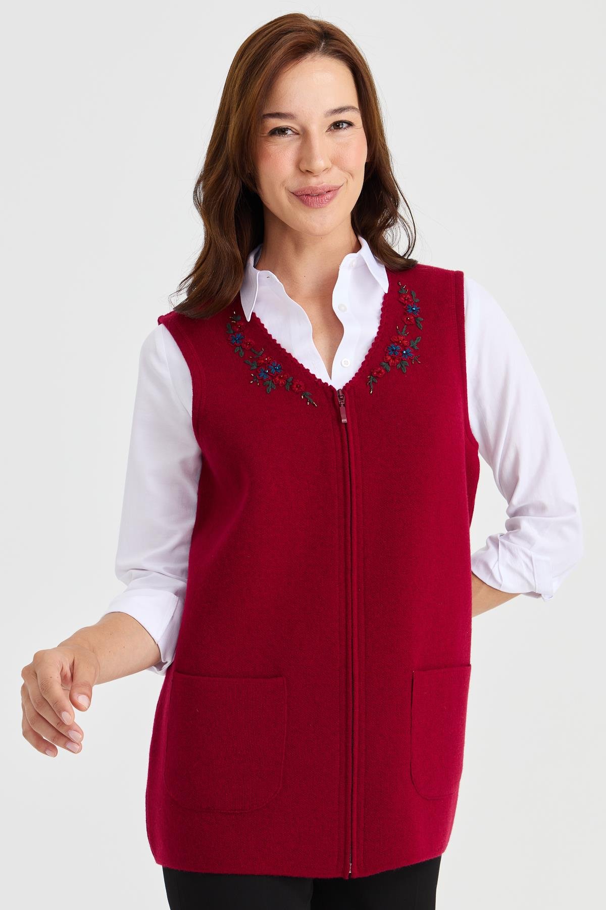 23001Kadın V Yaka Kenarı Dantel İşlemeli Yün Yelek V.Çürüğü