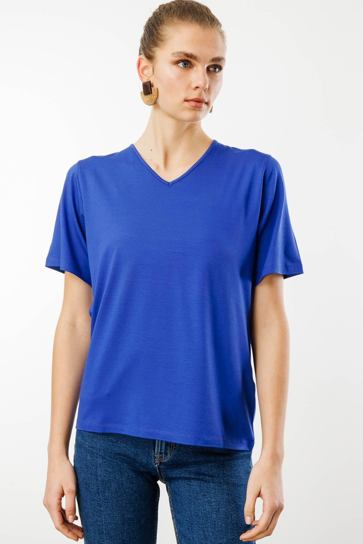 23788Kadın V Yaka Kısa Kollu Penye T-Shirt Saks