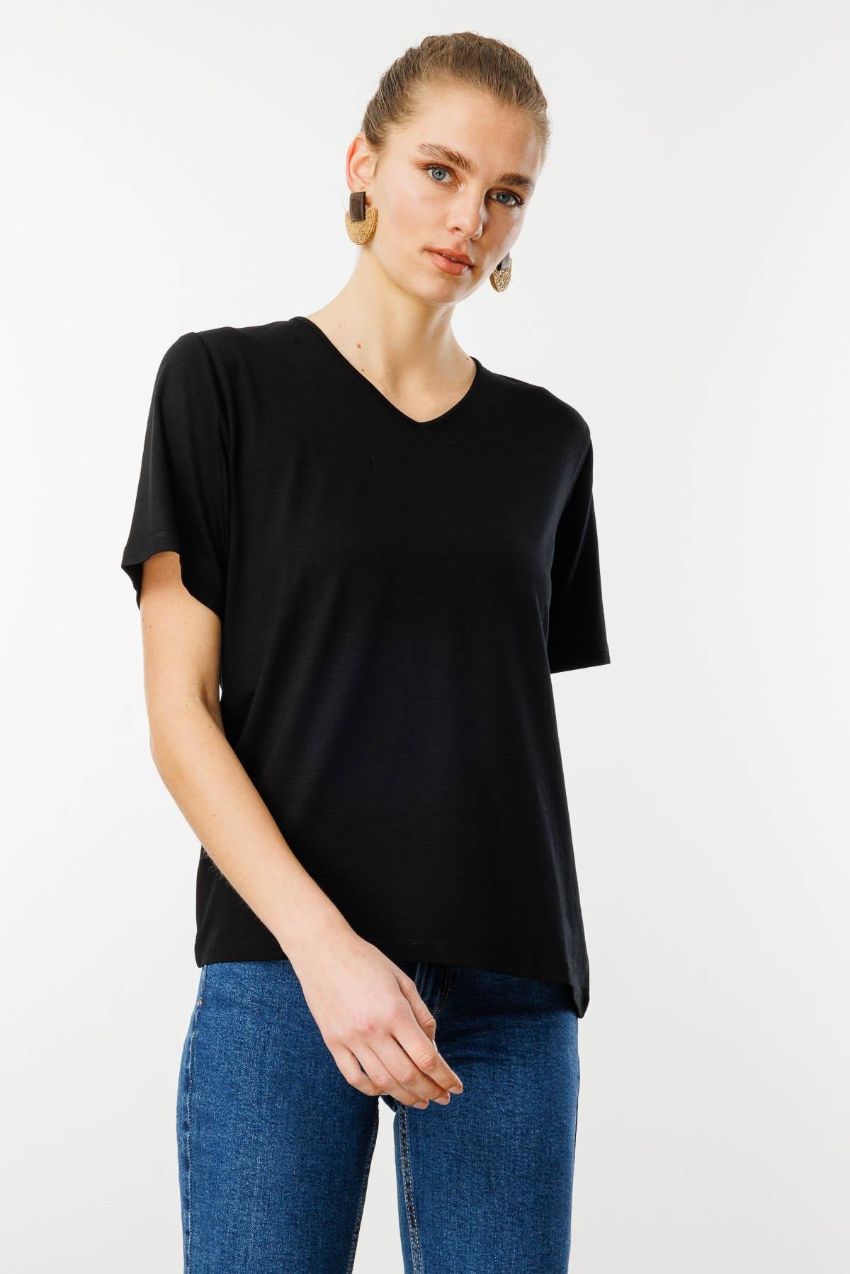 23788Kadın V Yaka Kısa Kollu Penye T-Shirt Siyah