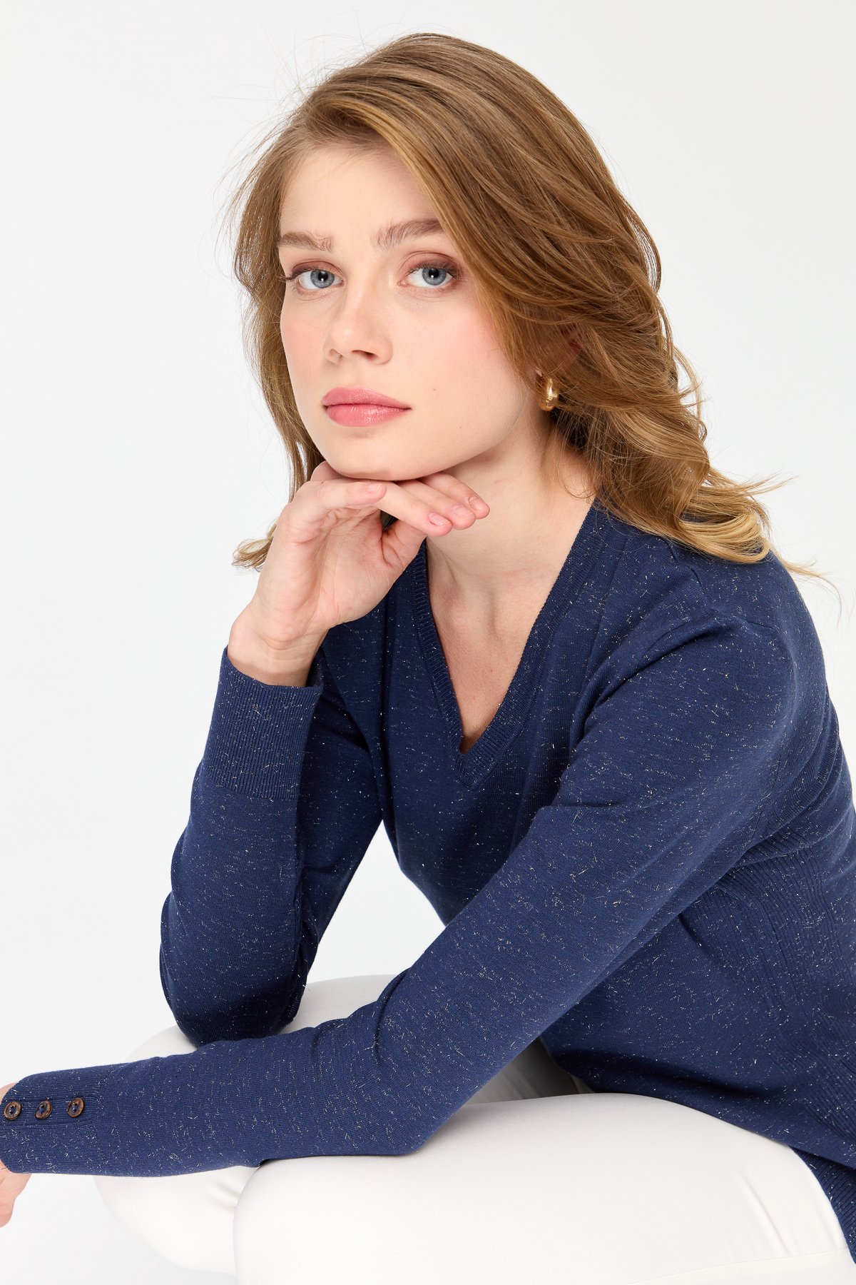 23393Kadın V Yaka Kolları Düğmeli Simli Bluz Lacivert