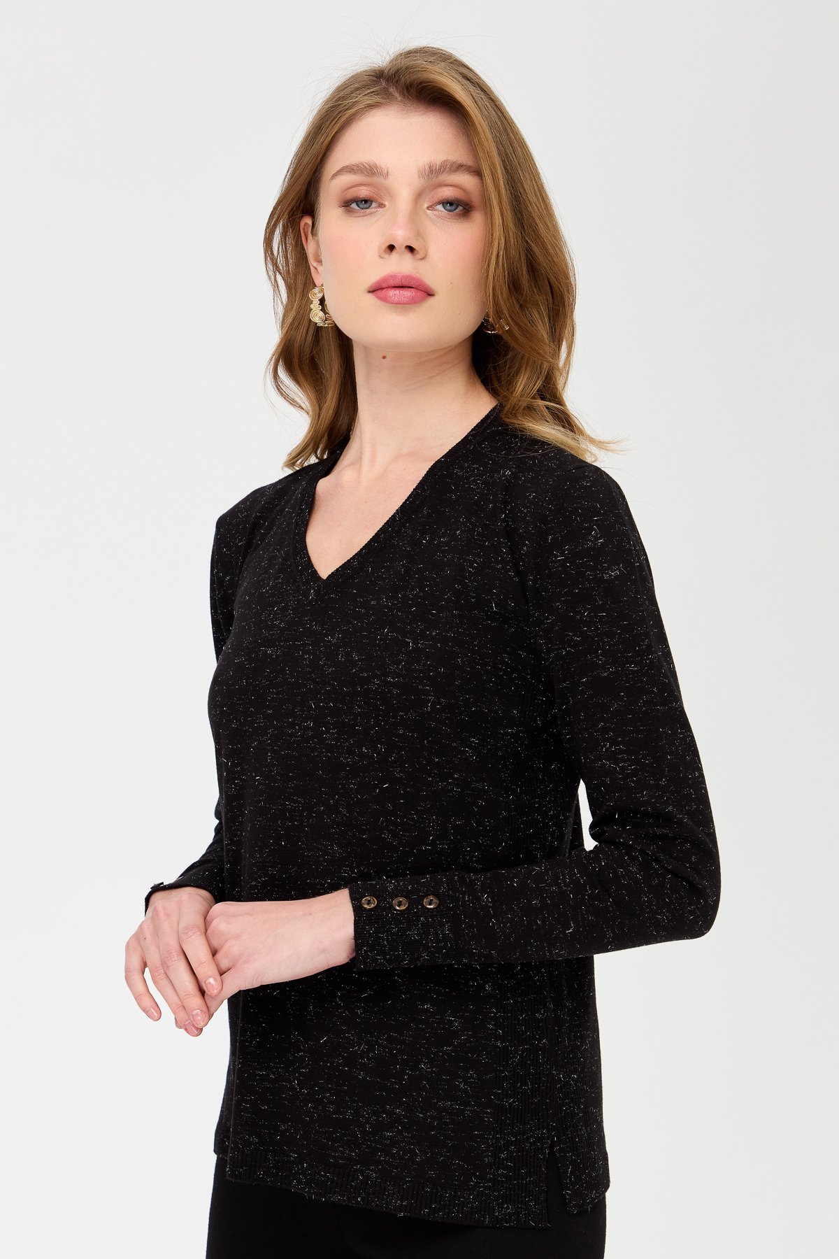 23393Kadın V Yaka Kolları Düğmeli Simli Bluz Siyah