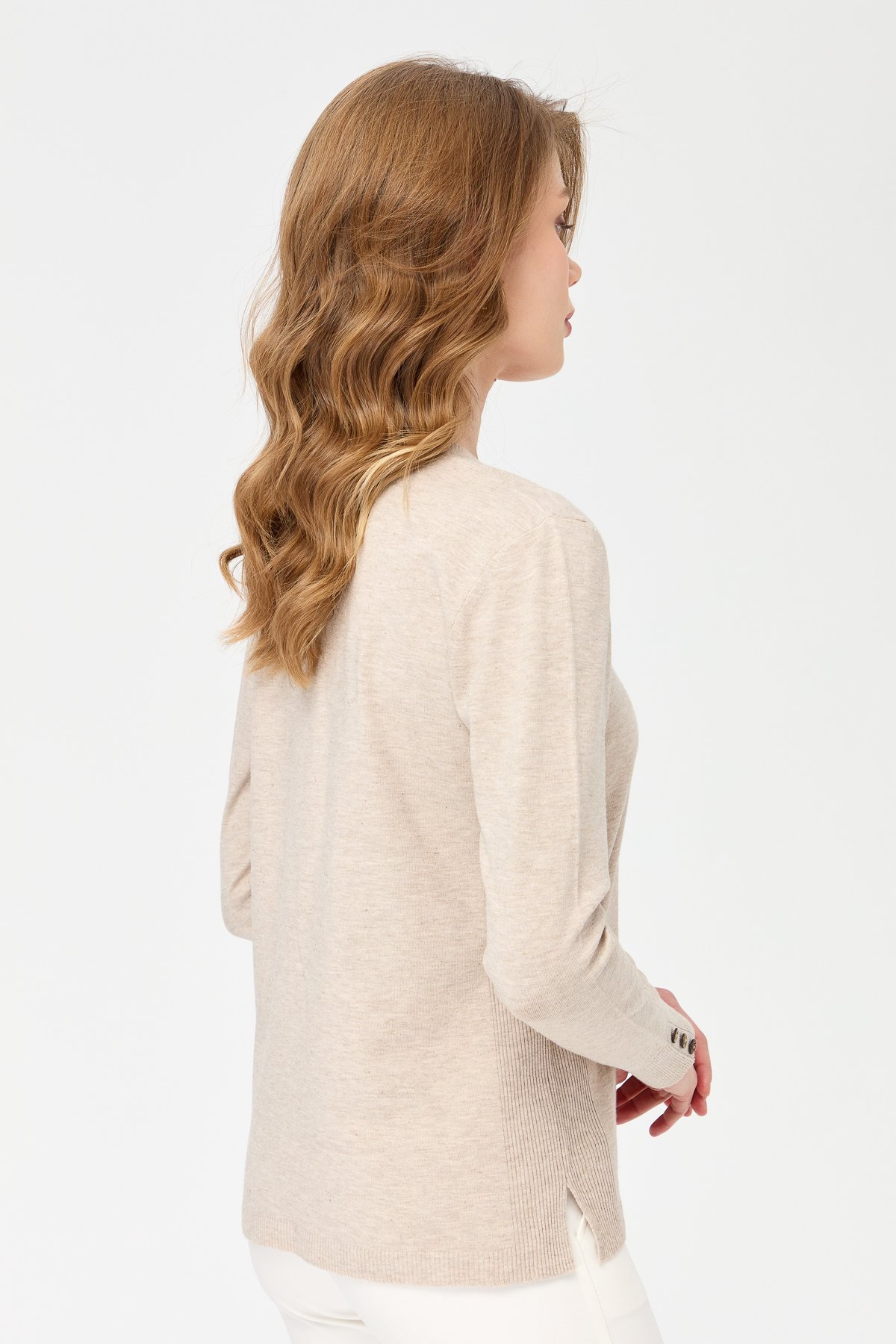 23393Kadın V Yaka Kolları Düğmeli Simli Bluz Bej