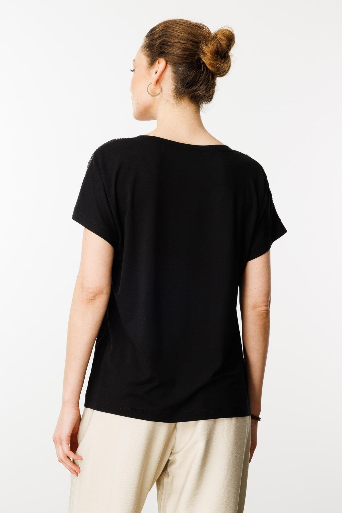 25836Kadın V Yaka Omuzları Taş Baskılı Penye T-shirt Siyah