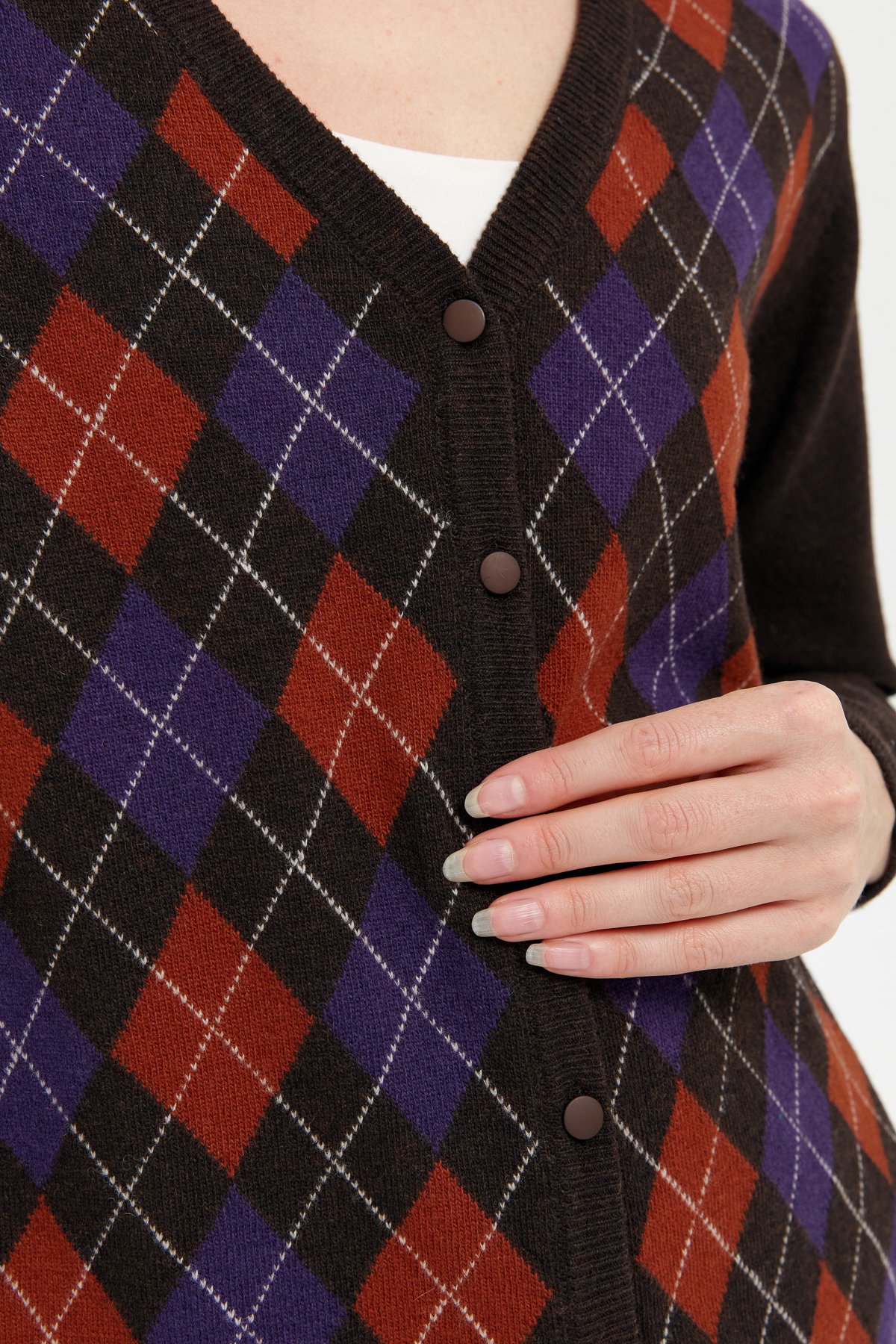 24040Kadın V Yaka Önü Baklavalı Hırka K.Kahve