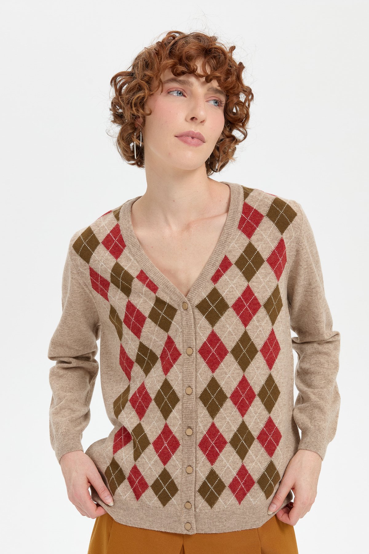 24040Kadın V Yaka Önü Baklavalı Hırka K.Bej