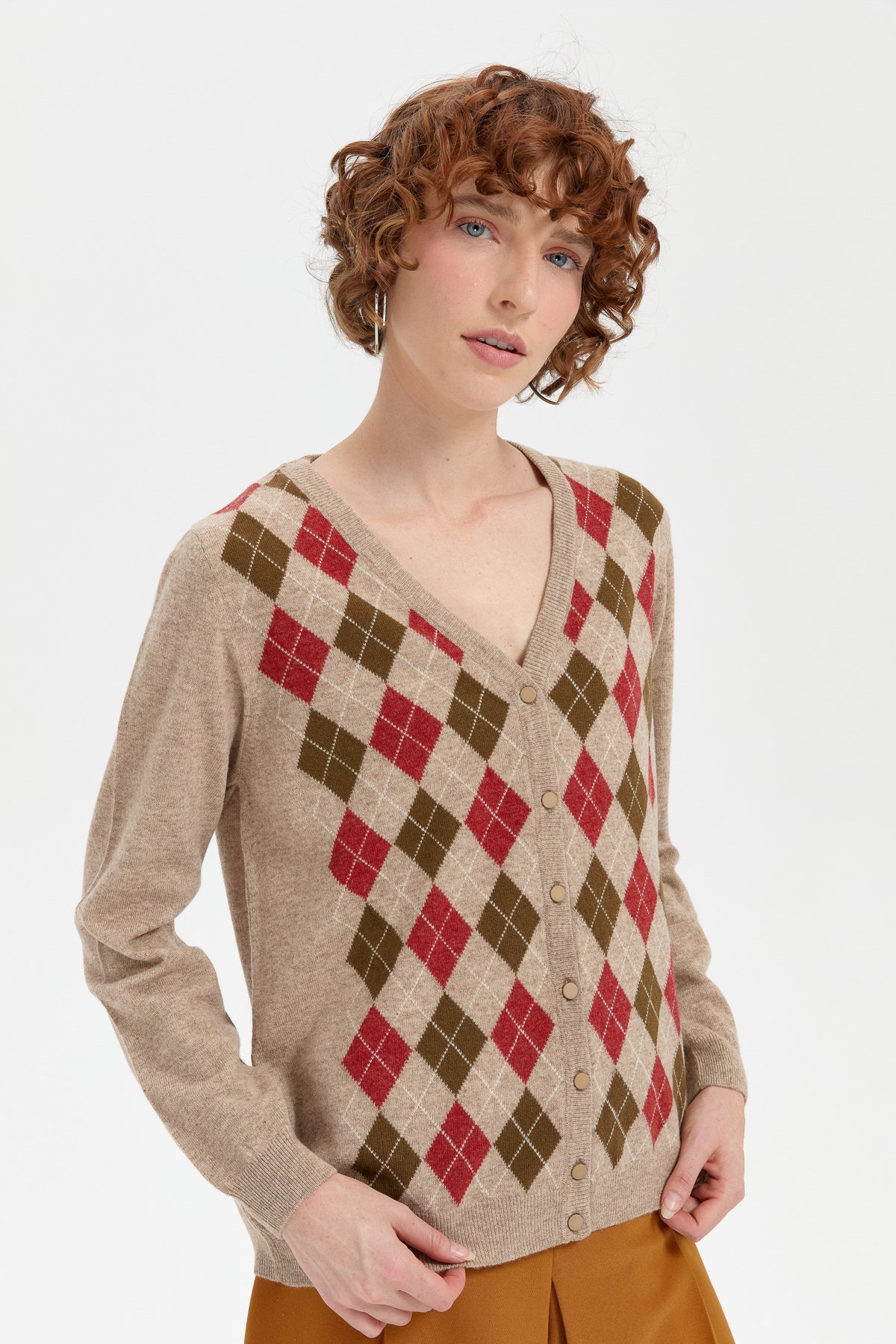 24040Kadın V Yaka Önü Baklavalı Hırka K.Bej