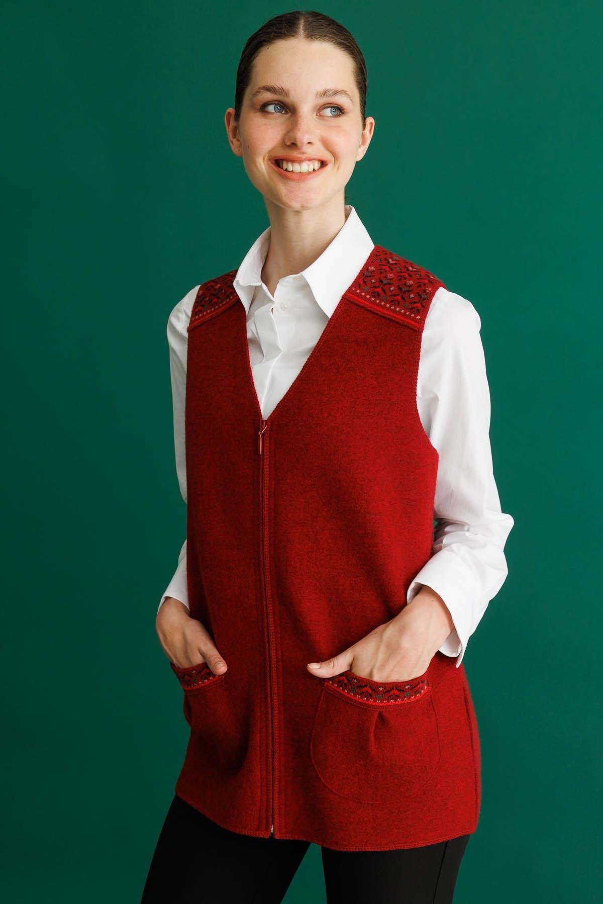 25017Kadın V Yaka Önü Keçe Fermuarlı Kısa Yün Yelek Y.Kırmızı