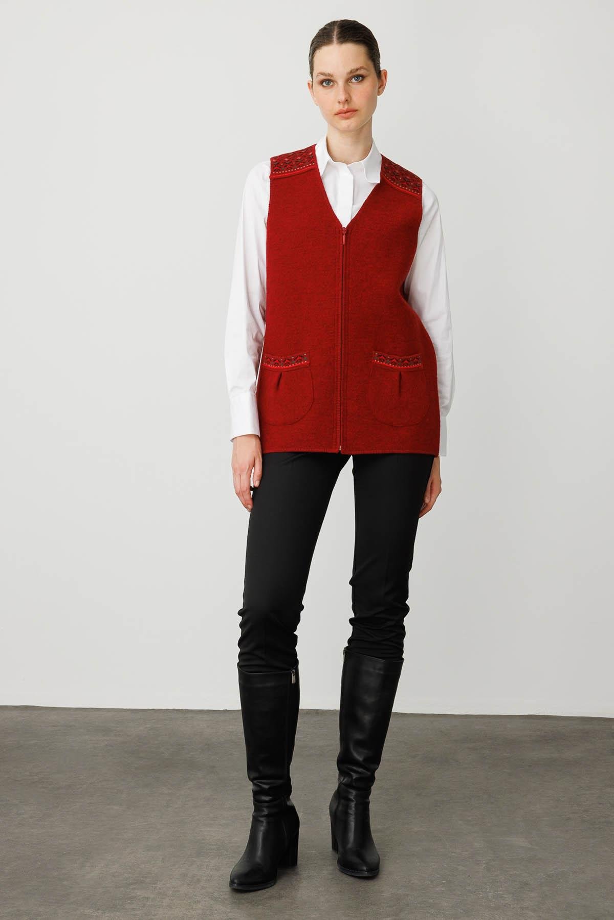 25017Kadın V Yaka Önü Keçe Fermuarlı Kısa Yün Yelek Y.Kırmızı