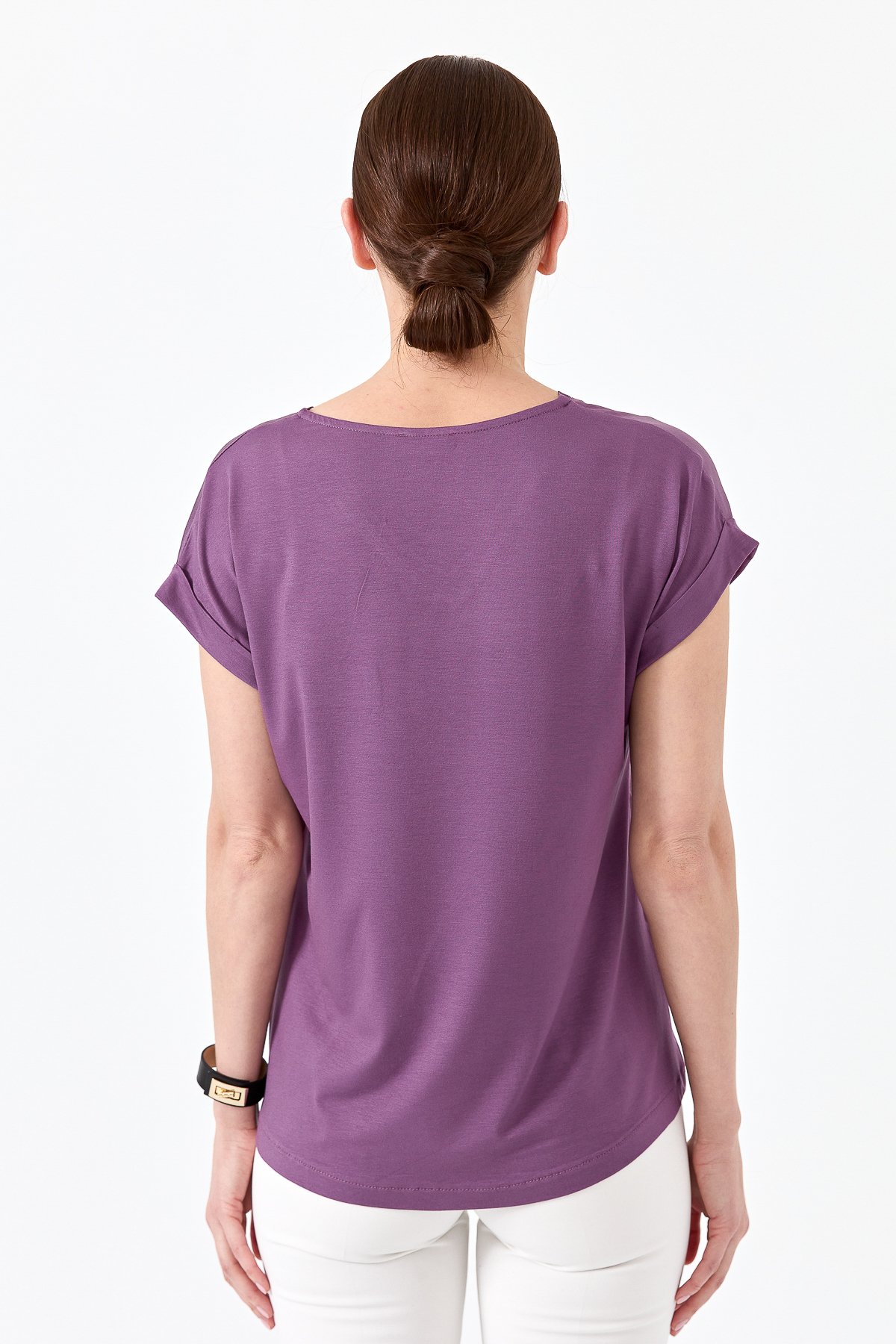 22706Kadın V Yaka Önü Saten Bluz Lavanta