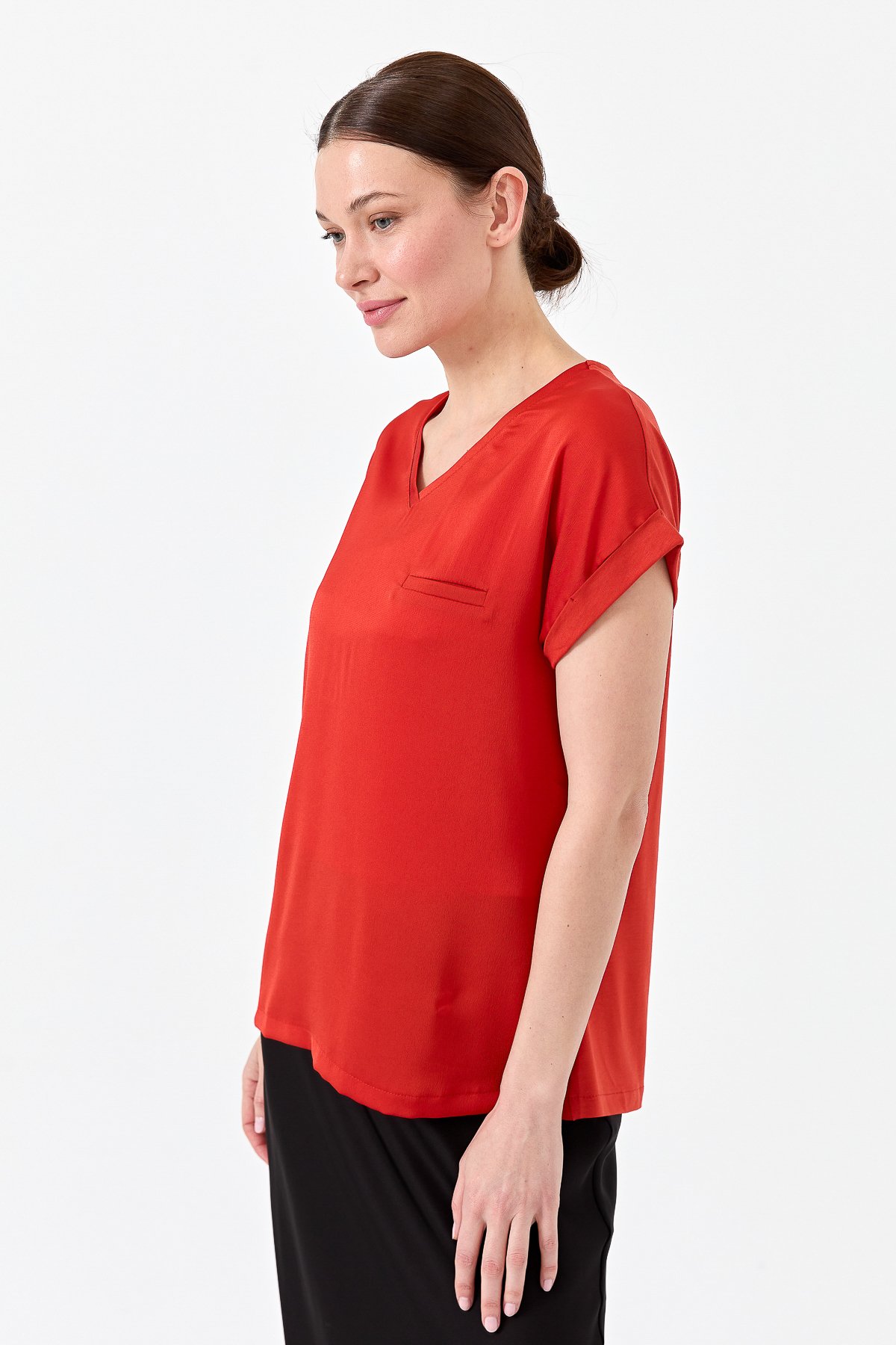 22706Kadın V Yaka Önü Saten Bluz Oranj