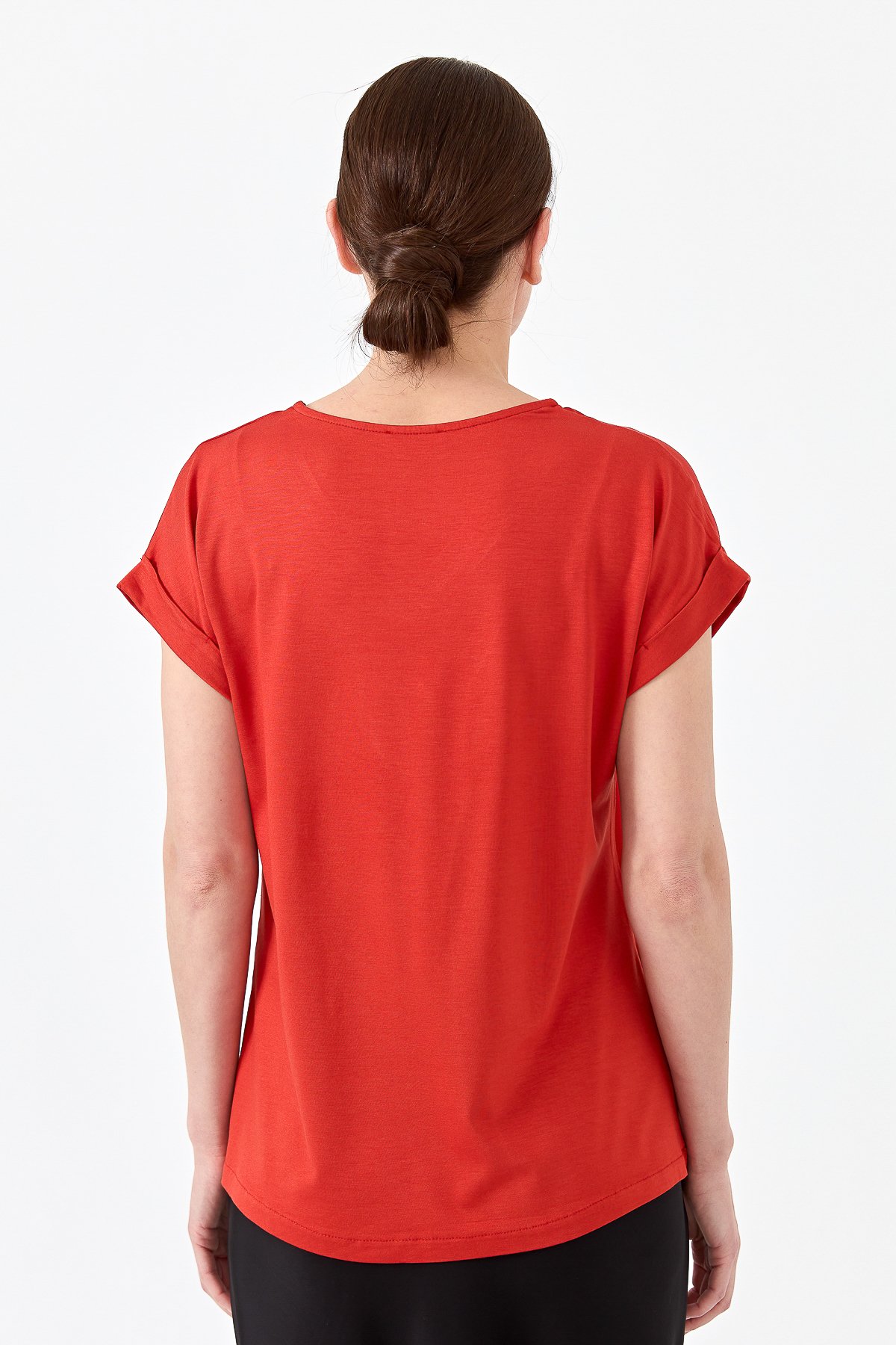 22706Kadın V Yaka Önü Saten Bluz Oranj