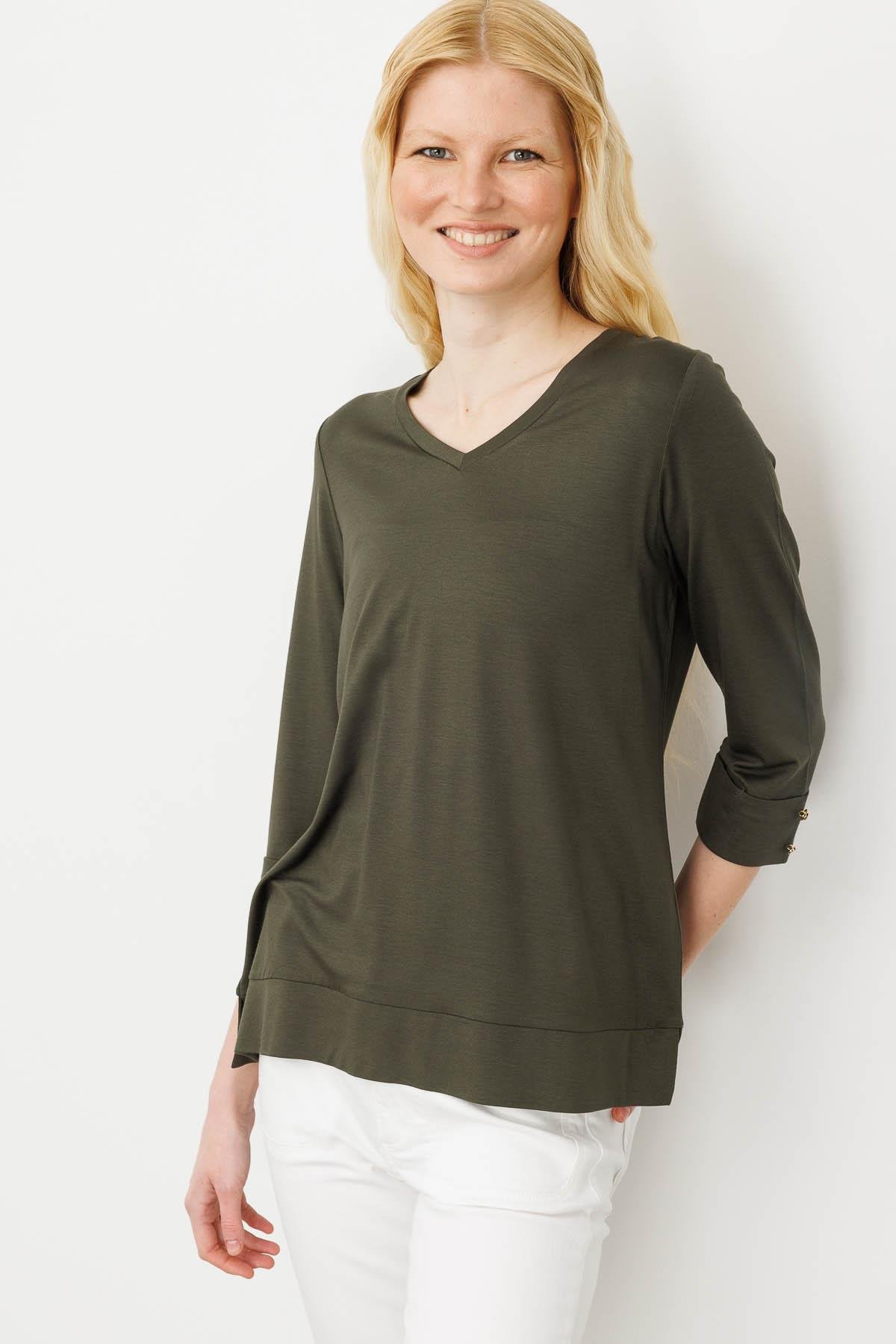 25753Kadın V Yaka Penye Bluz Haki