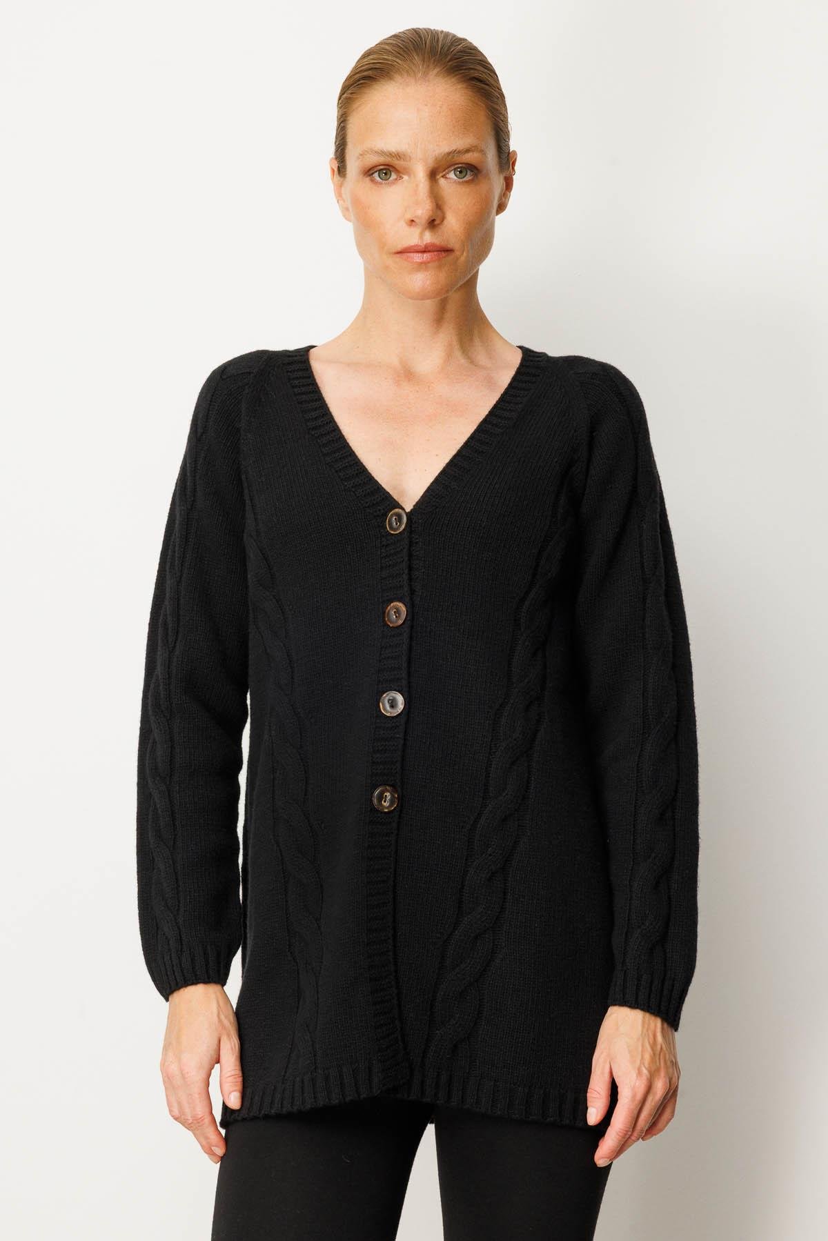 25178Kadın V Yaka Saç Örgülü Uzun Yün Hırka Siyah