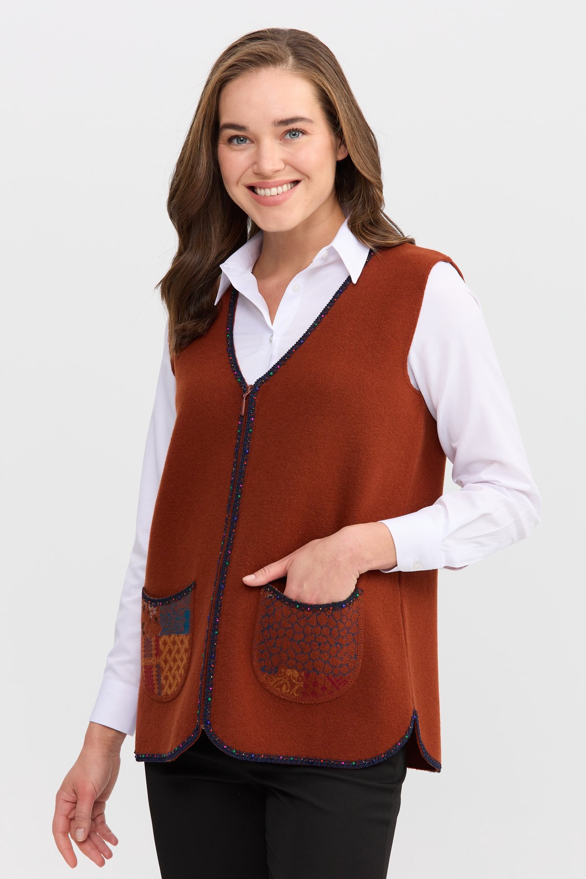 22112Kadın V Yaka Su Taşı Boncuk İşlemeli Kısa Yün Yelek A.Taba