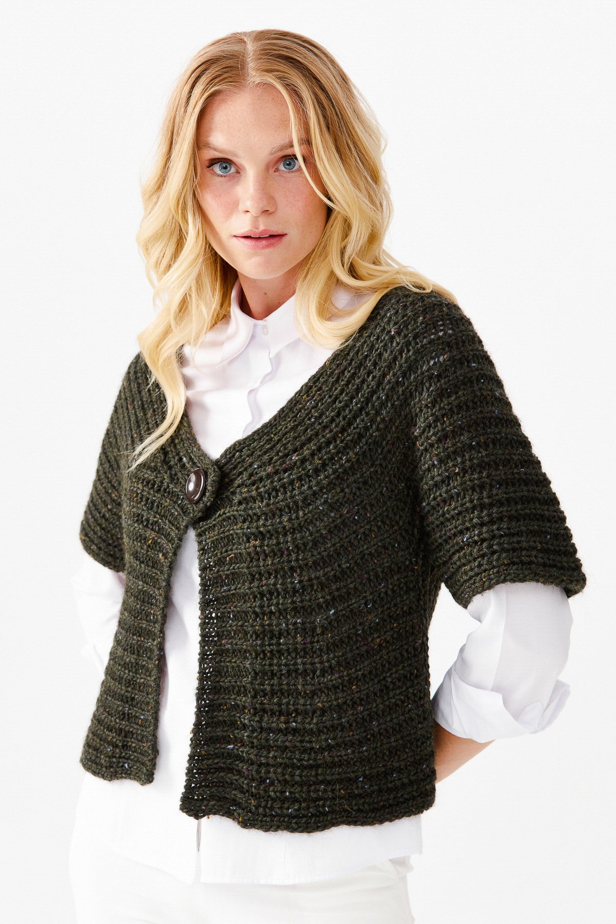 22194Женский короткий жилет на одной пуговице с v-образным вырезом, зеленый