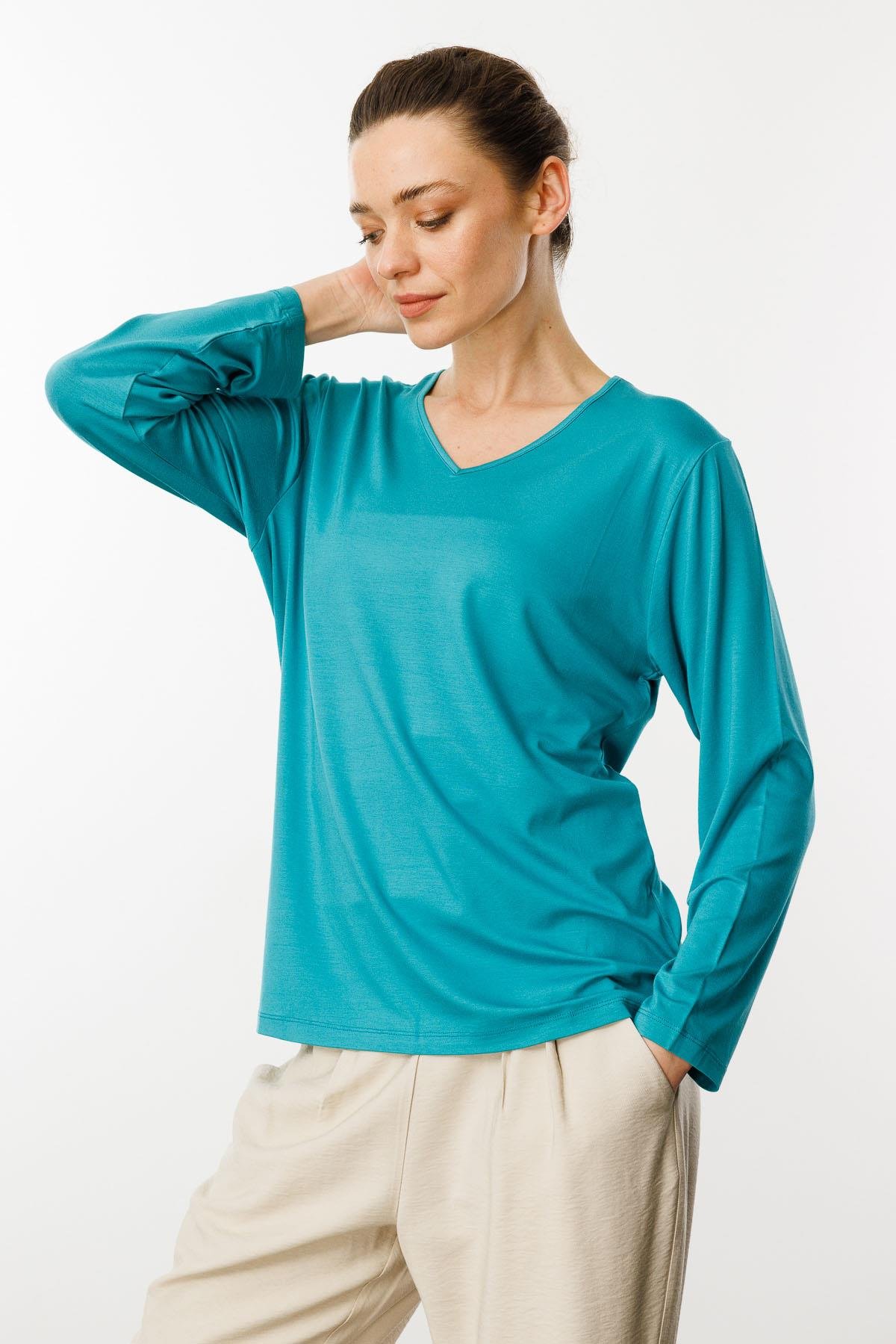 23789Kadın V Yaka Uzun Kollu Penye Bluz Yeşil