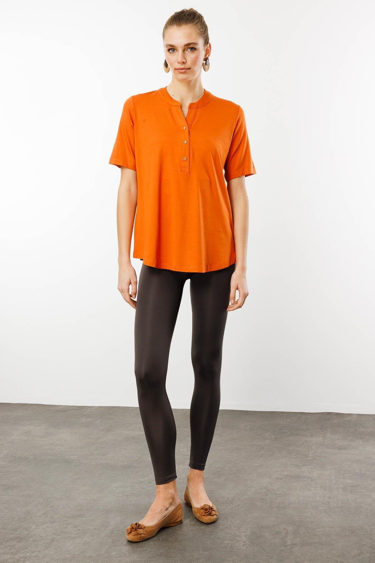 25764Kadın Yakası Düğmeli Penye Gömlek Turuncu