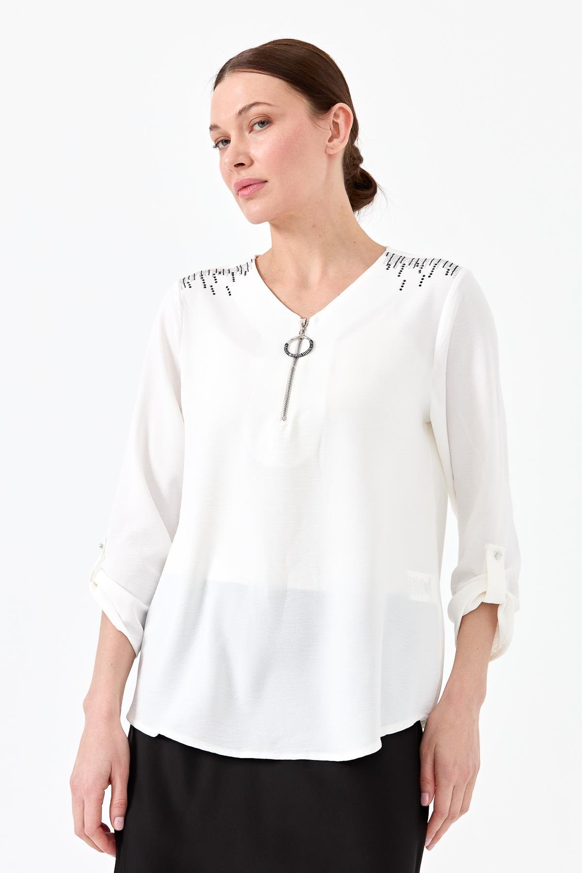 23464Kadın Yakası Fermuarlı Penye Bluz Ekru