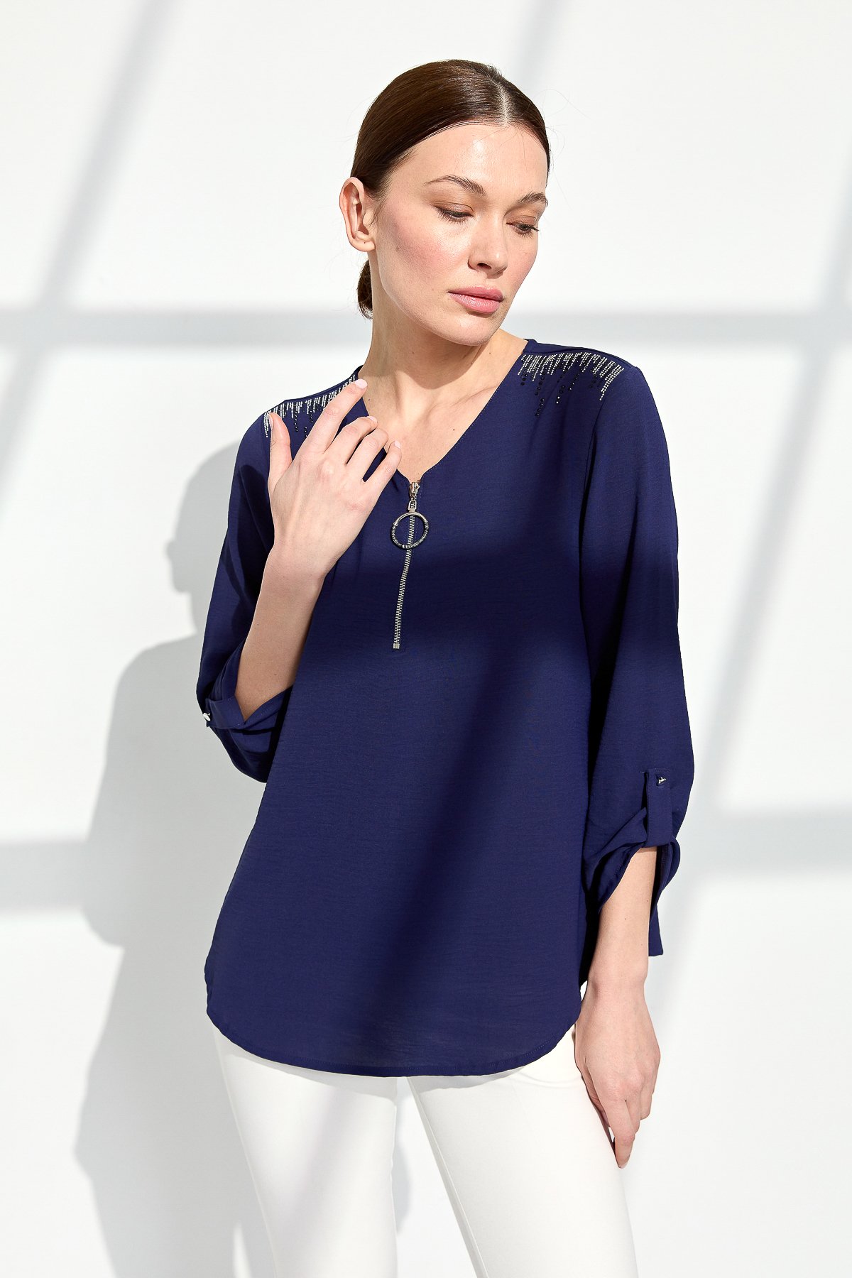 23464Kadın Yakası Fermuarlı Penye Bluz Lacivert
