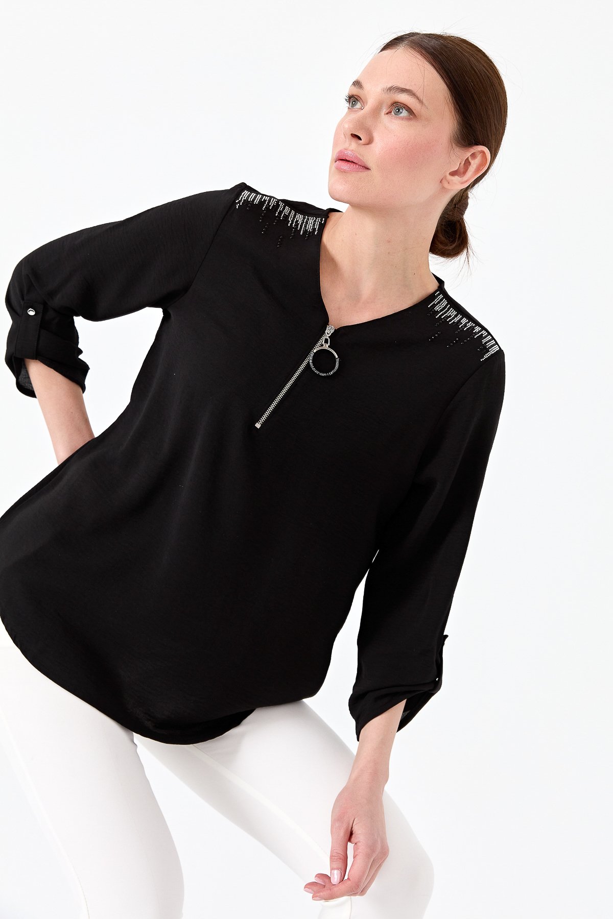 23464Kadın Yakası Fermuarlı Penye Bluz Siyah