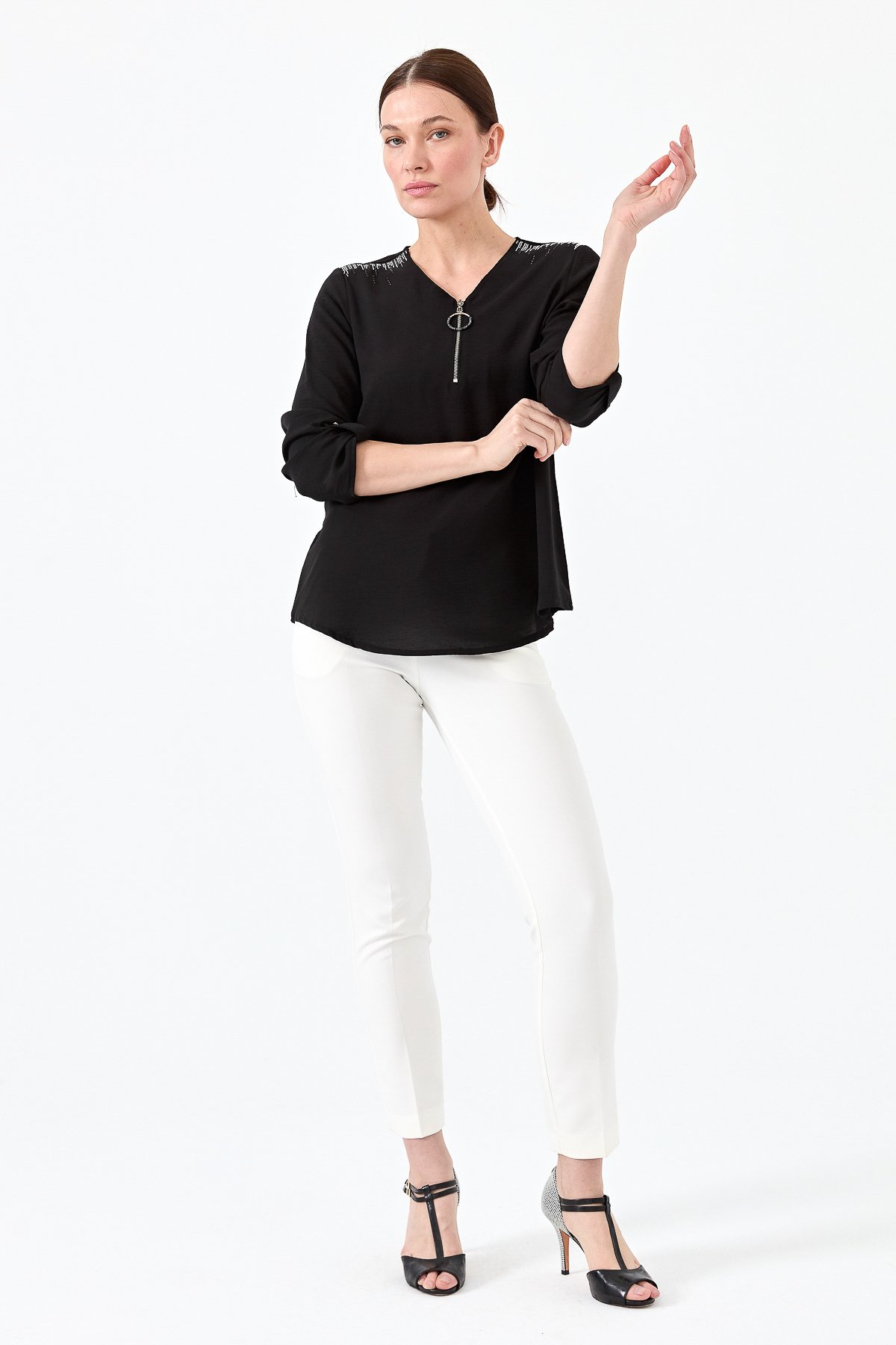 23464Kadın Yakası Fermuarlı Penye Bluz Siyah