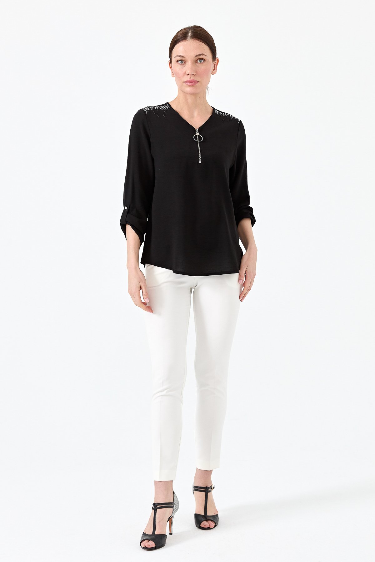 23464Kadın Yakası Fermuarlı Penye Bluz Siyah
