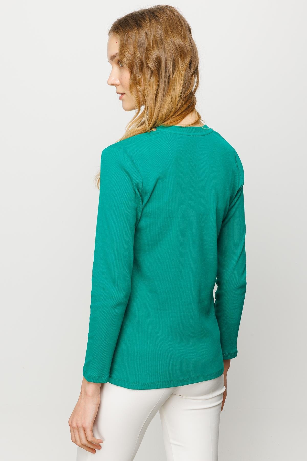 23752Kadın Yakası İşlemeli Penye Bluz Yeşil