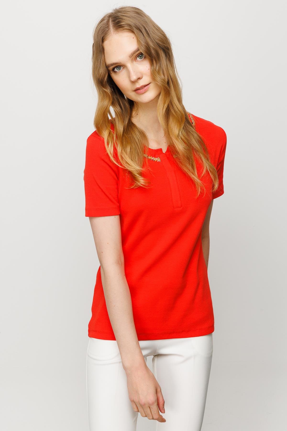 23751Kadın Yakası İşlemeli Penye T-shirt Oranj