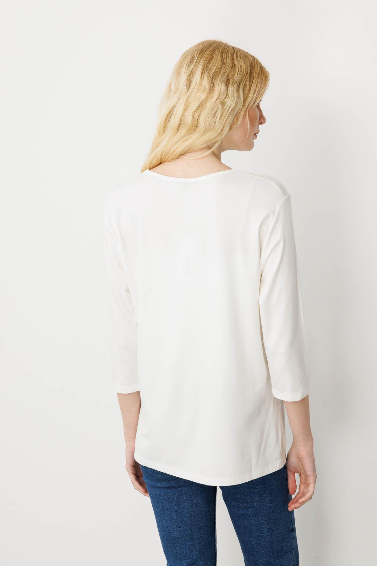 23701Kadın Yakası Papatya İşlemeli Penye Bluz Ekru