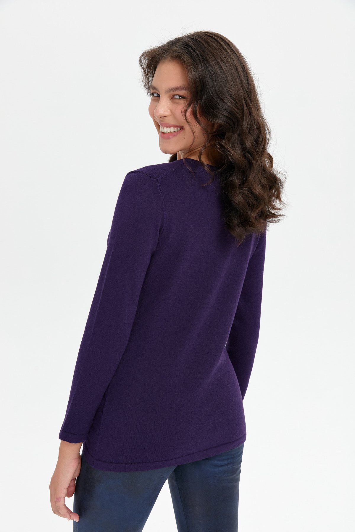 24091Kadın Yakası Renkli Çiçek İşlemeli Kazak K.Mor