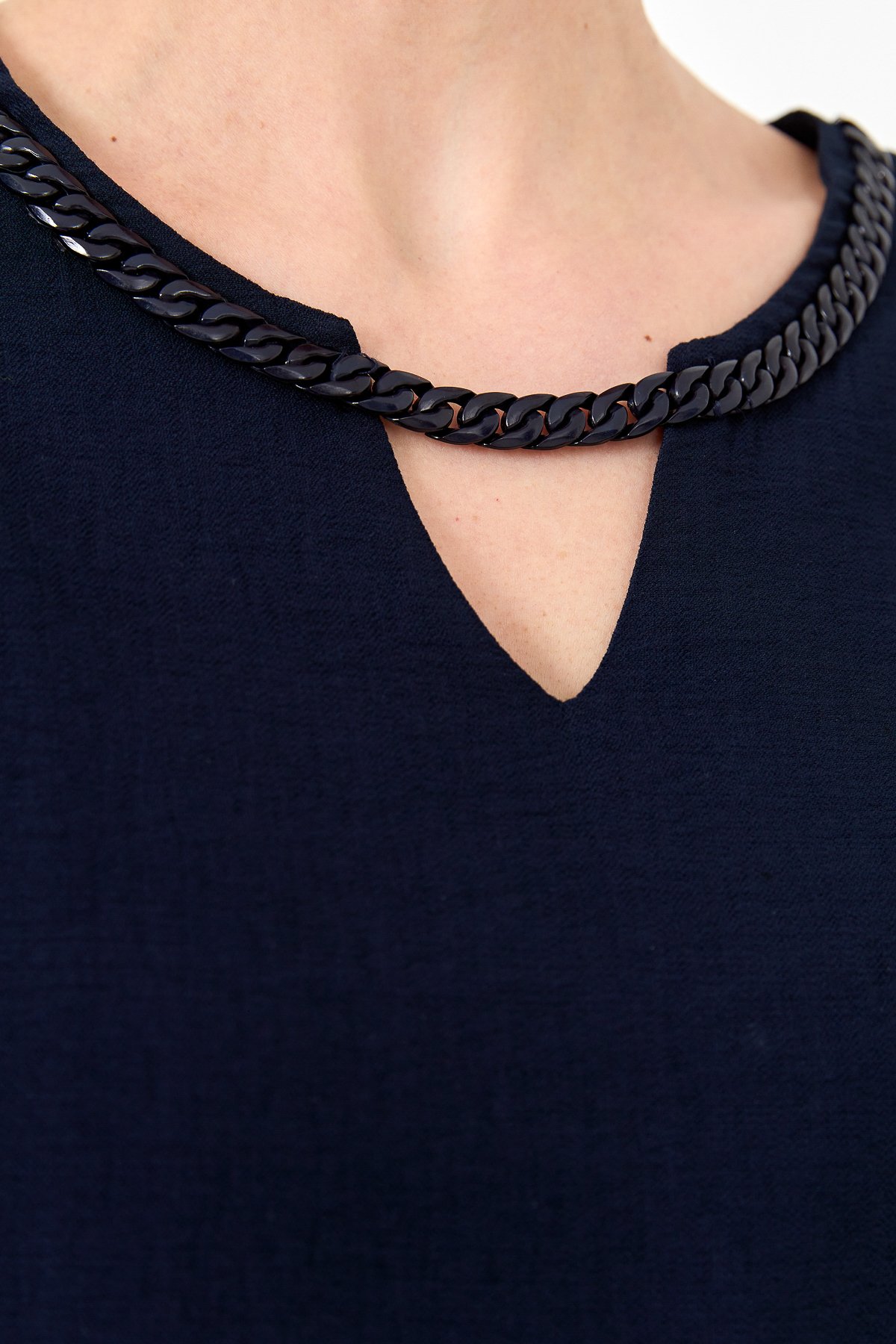 22723Kadın Yakası Zincir Aksesuarlı Keten Elbise Lacivert