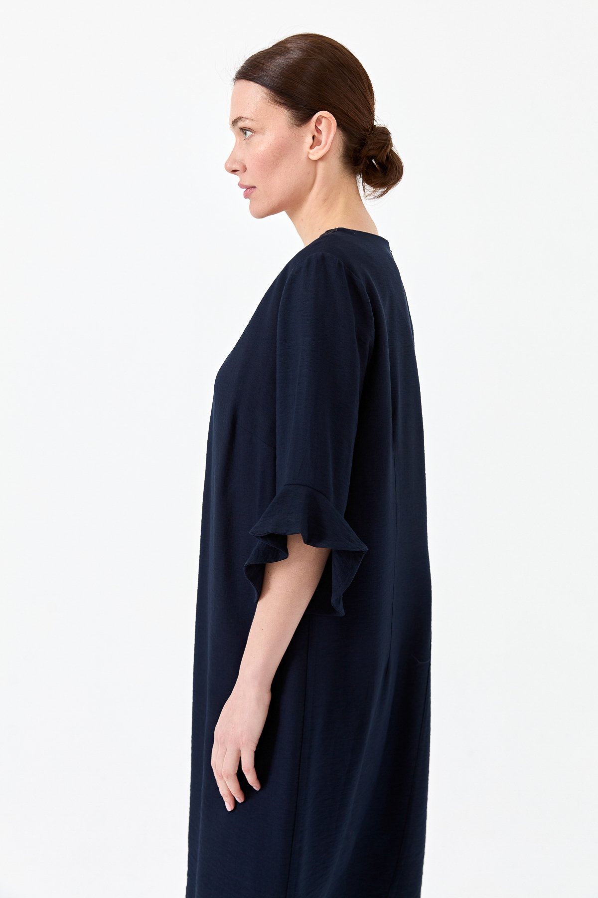 22723Kadın Yakası Zincir Aksesuarlı Keten Elbise Lacivert