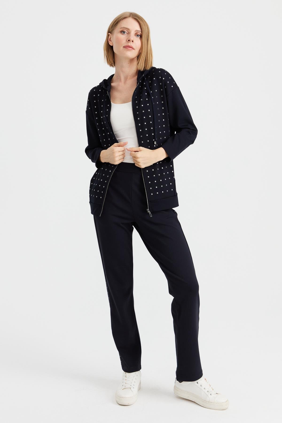 KMK23012Kadın Yanları Taşlı Eşofman Pantolon Lacivert