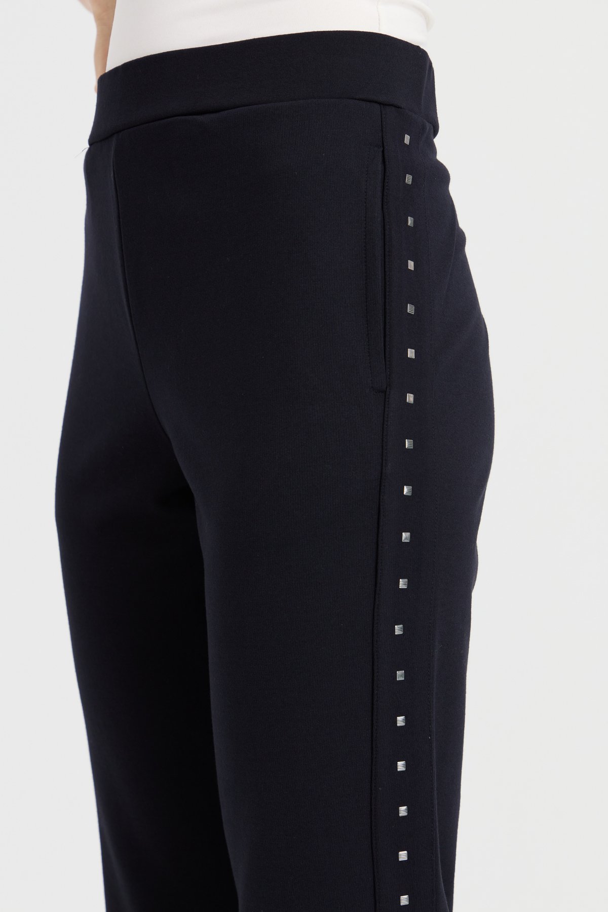 KMK23012Kadın Yanları Taşlı Eşofman Pantolon Lacivert