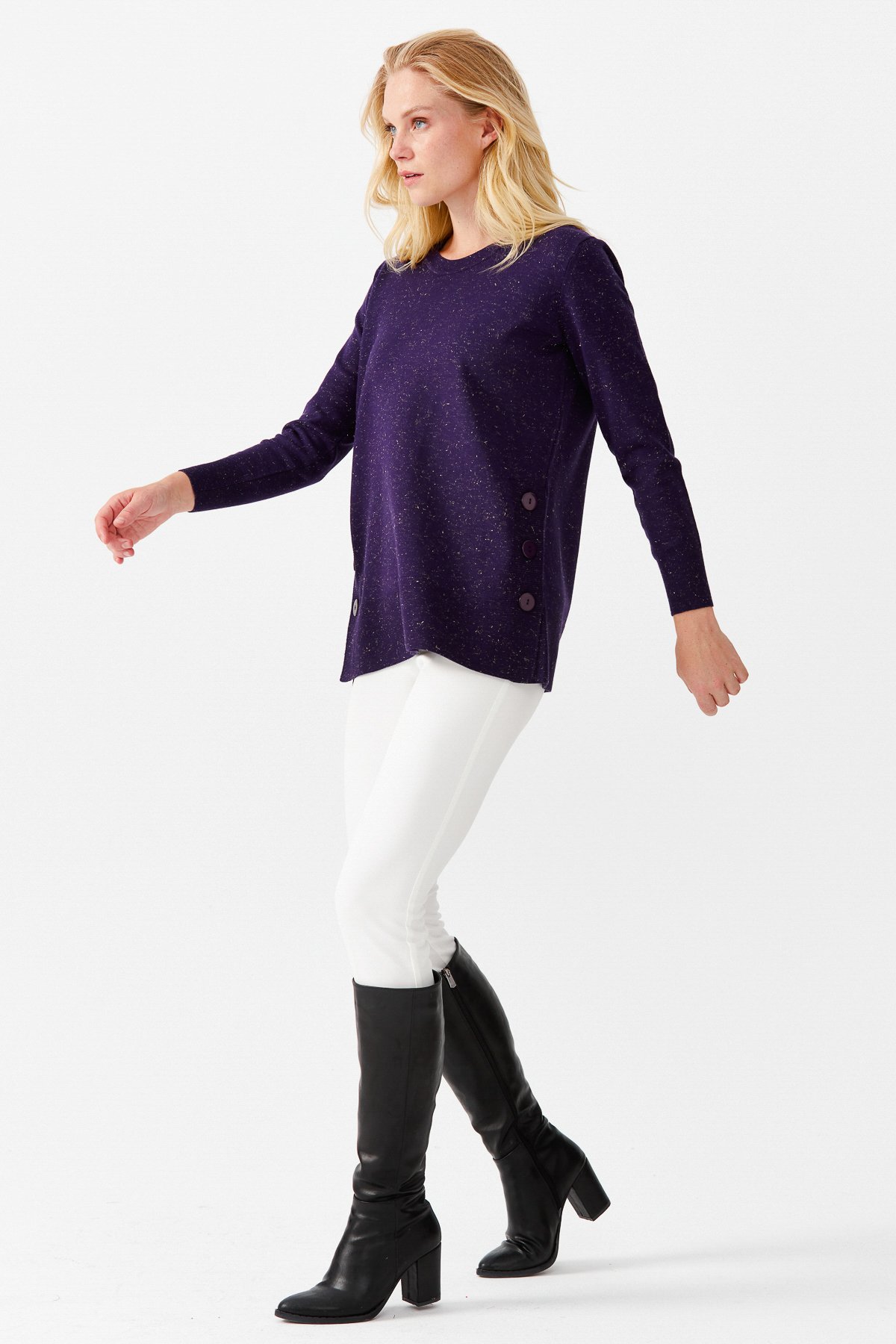 21370Женский свитер с люрексом снизу и по покам фиолетовый 