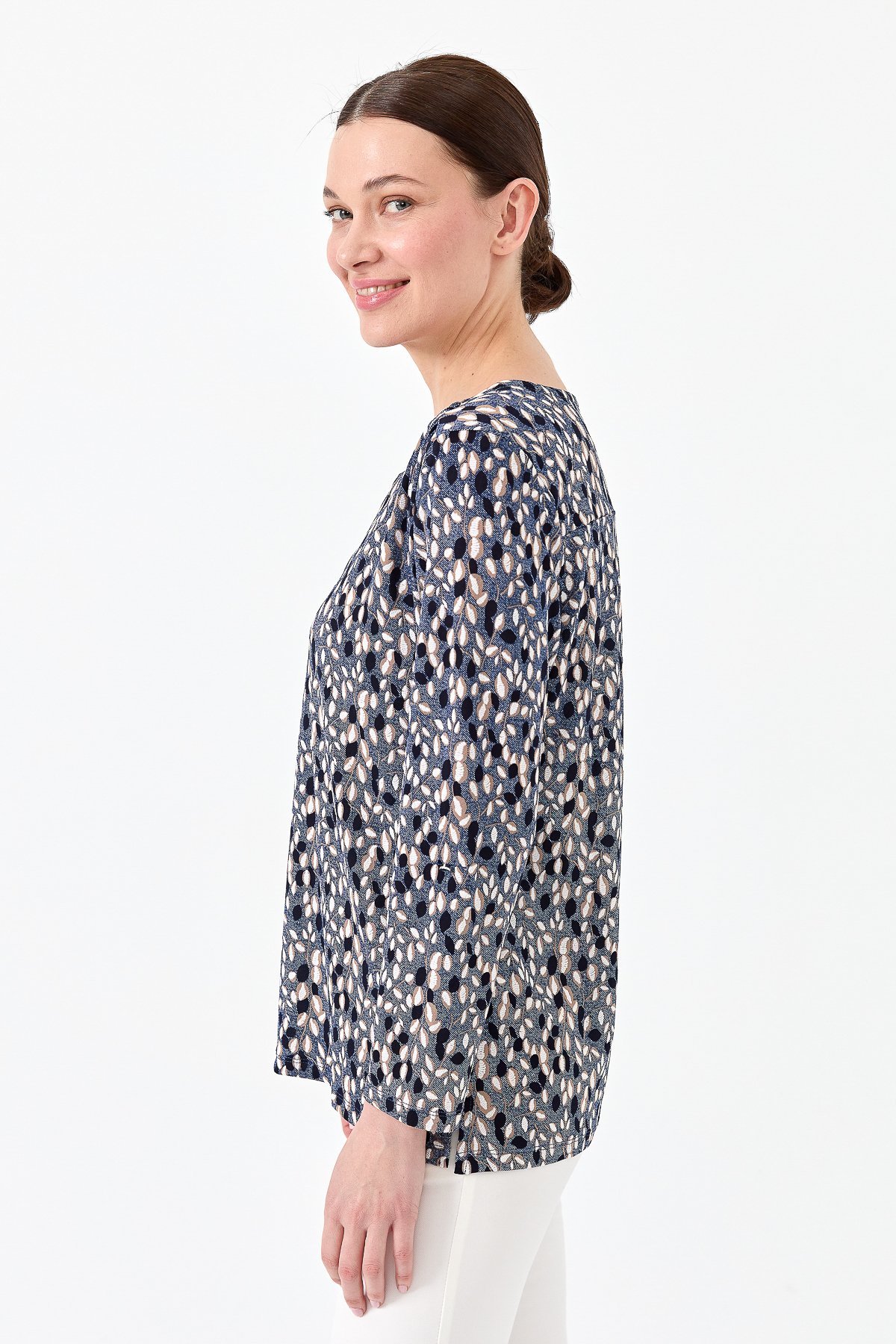 23467Kadın Yaprak Desenli Penye Bluz İndigo