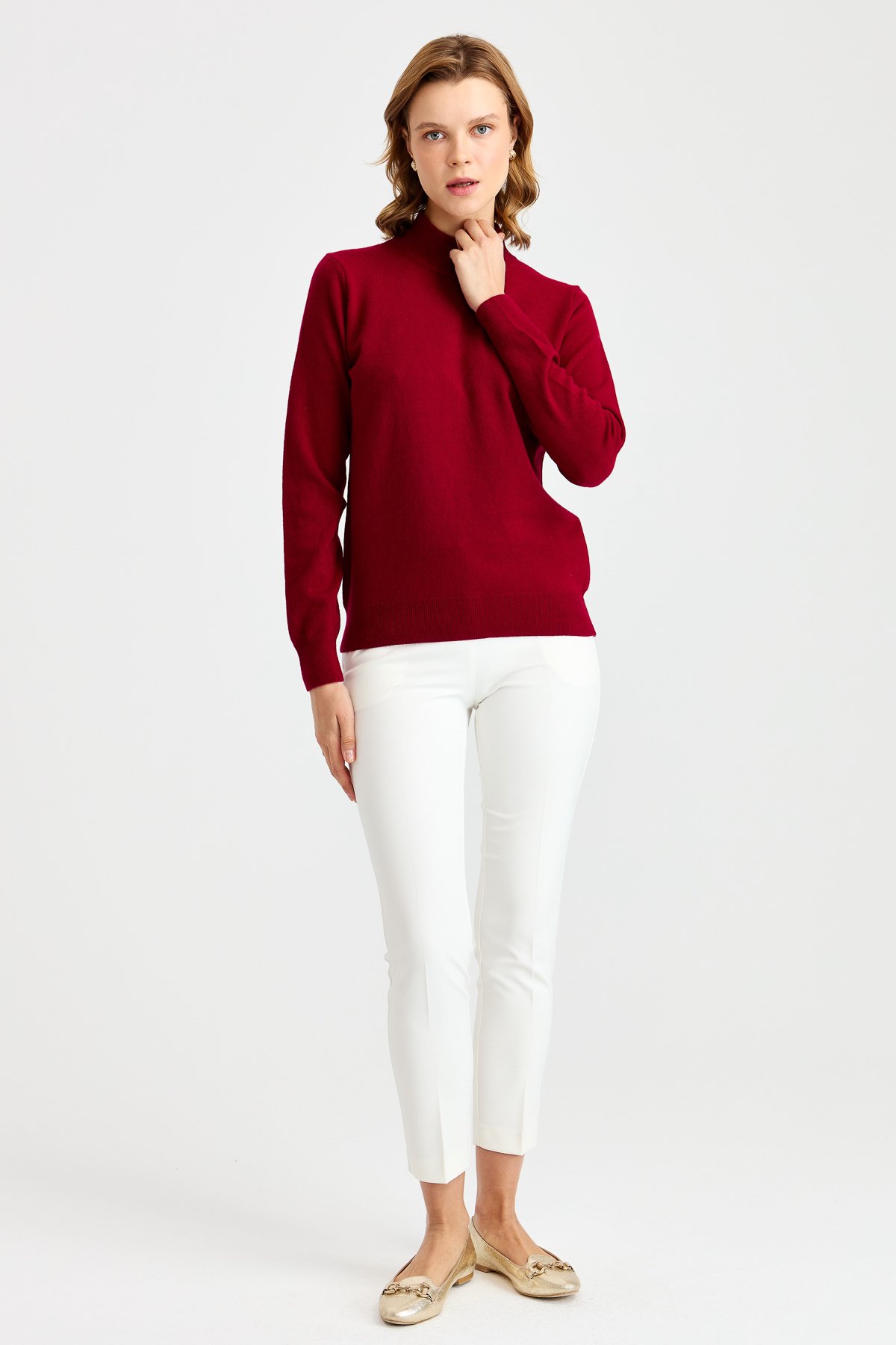 21040Женская классическая блузка с полуводолазкой