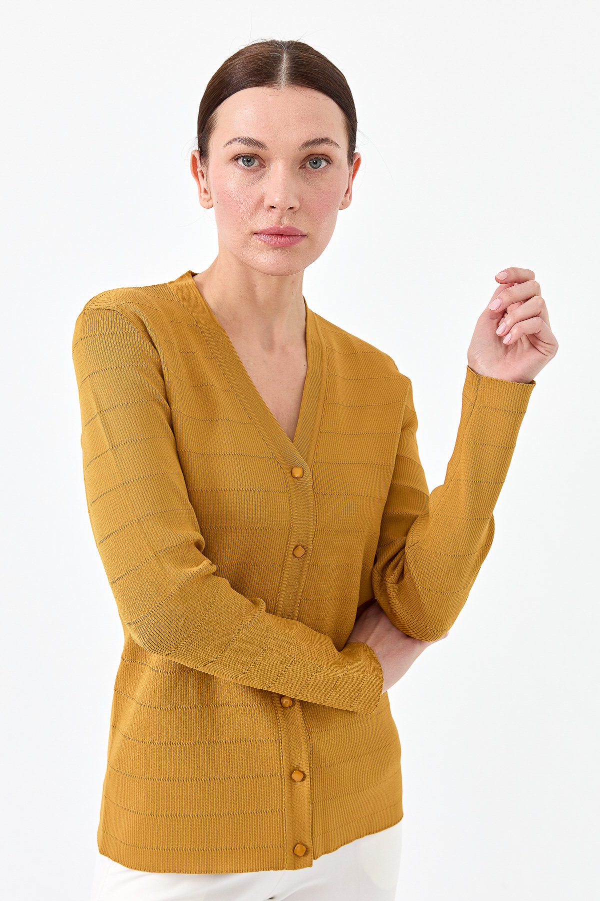 22359Женский трикотажный летний кардиган молочного цвета