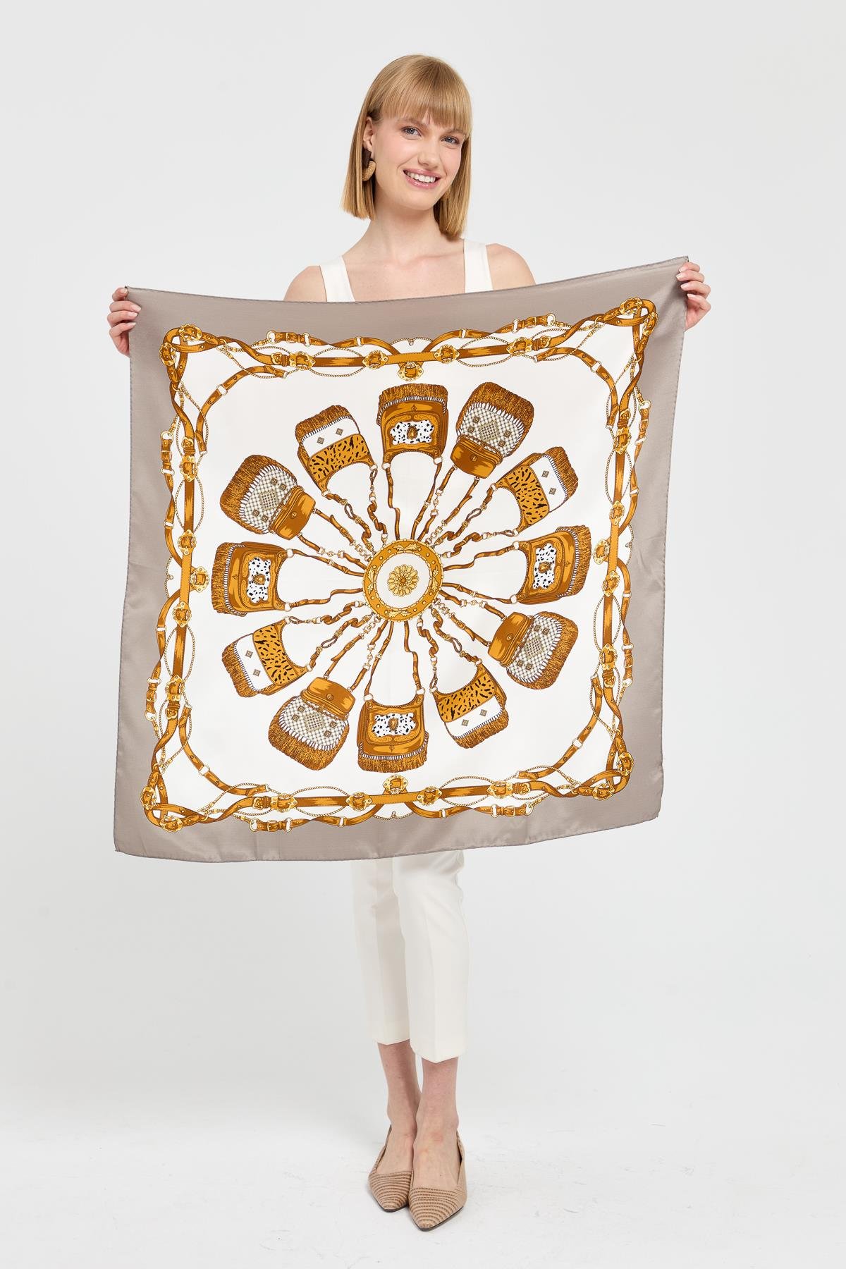 121Özel Tasarım İpek Eşarp 08