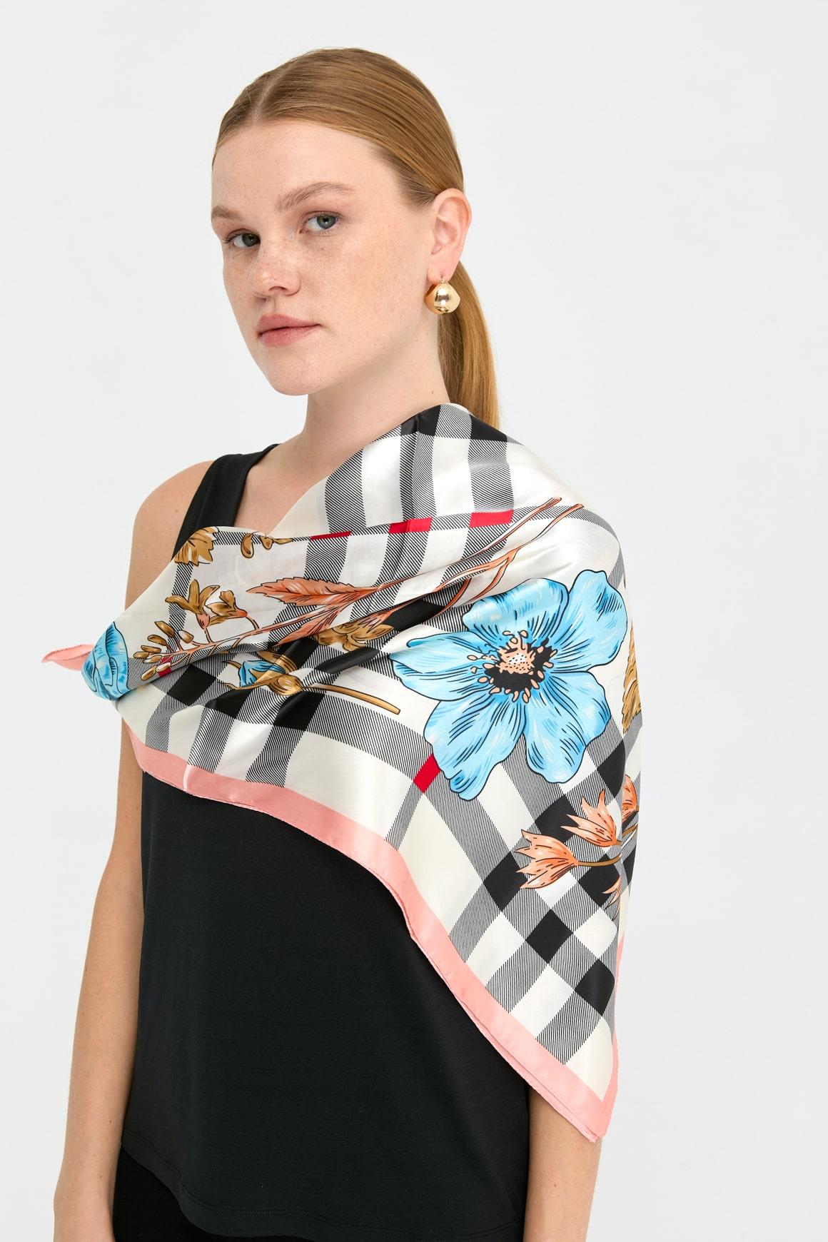 123Özel Tasarım İpek Eşarp 08