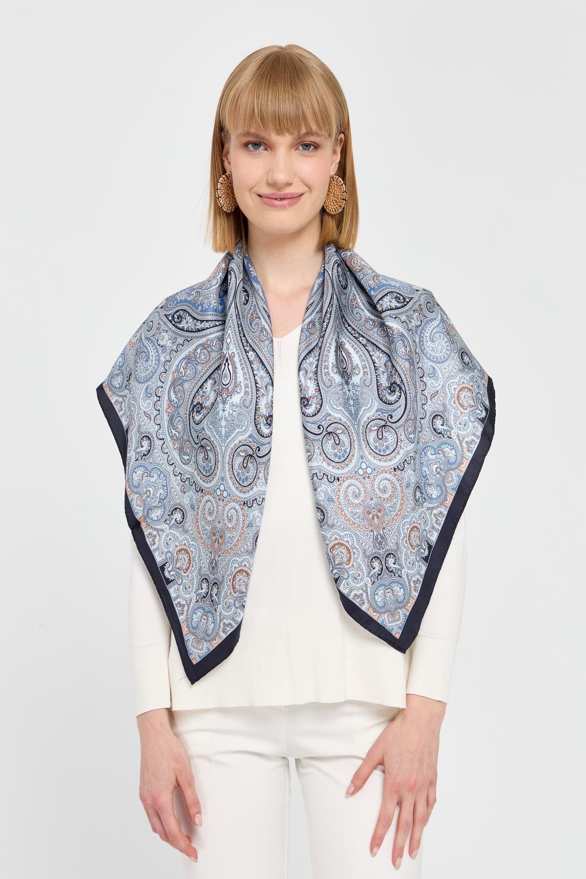 121Özel Tasarım İpek Eşarp 11