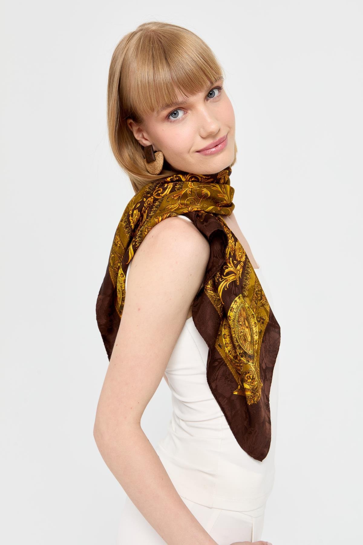 121Özel Tasarım İpek Eşarp 15